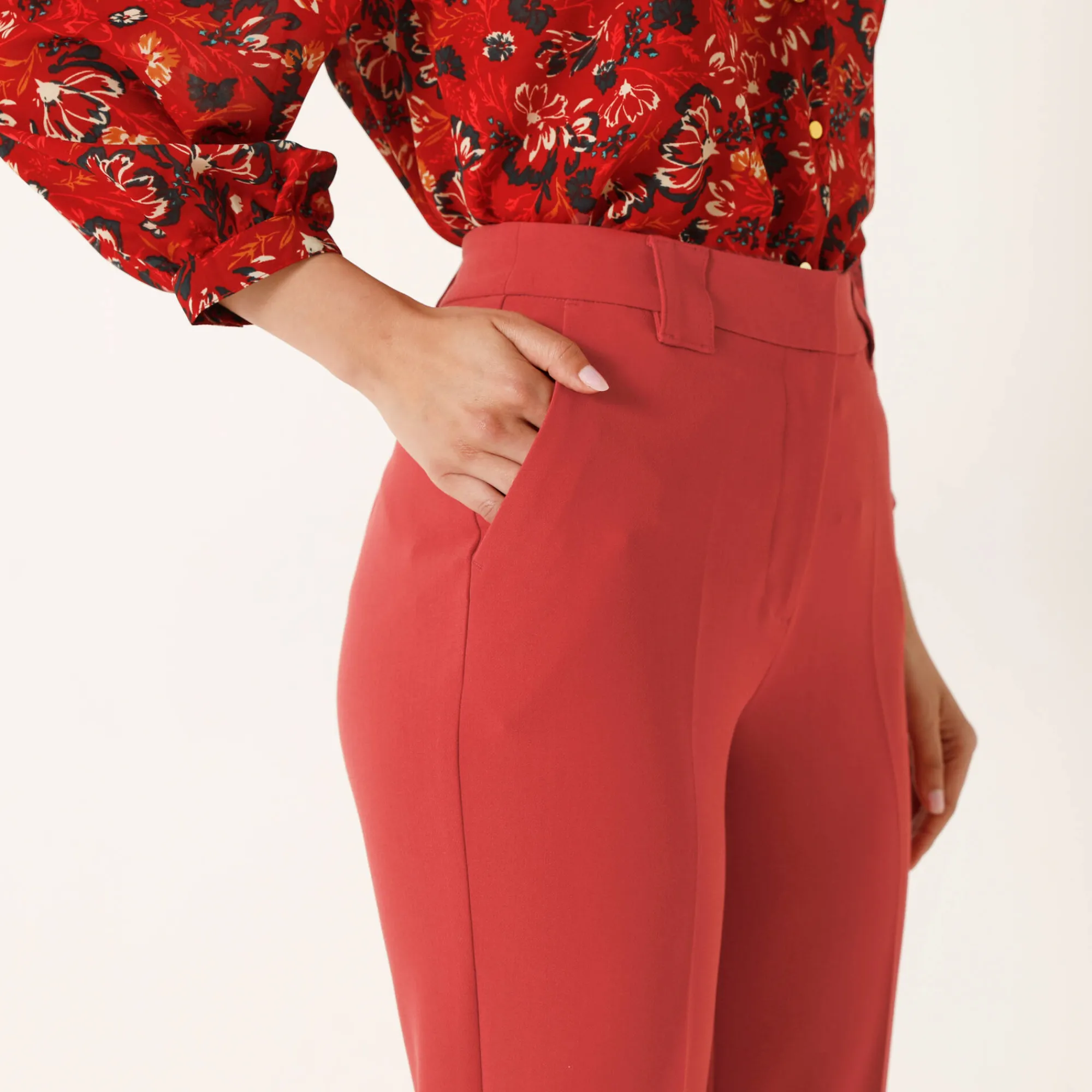 Broek<Blancheporte Soepele slimbroek rood
