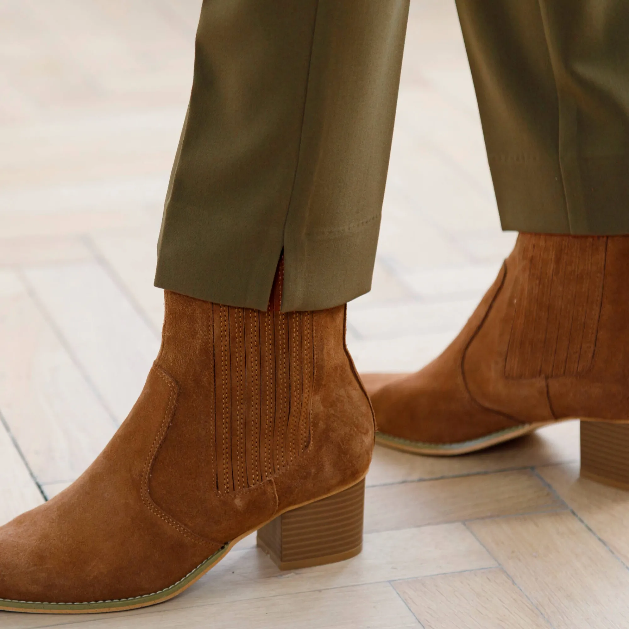 Broek<Blancheporte Soepele slimbroek kaki