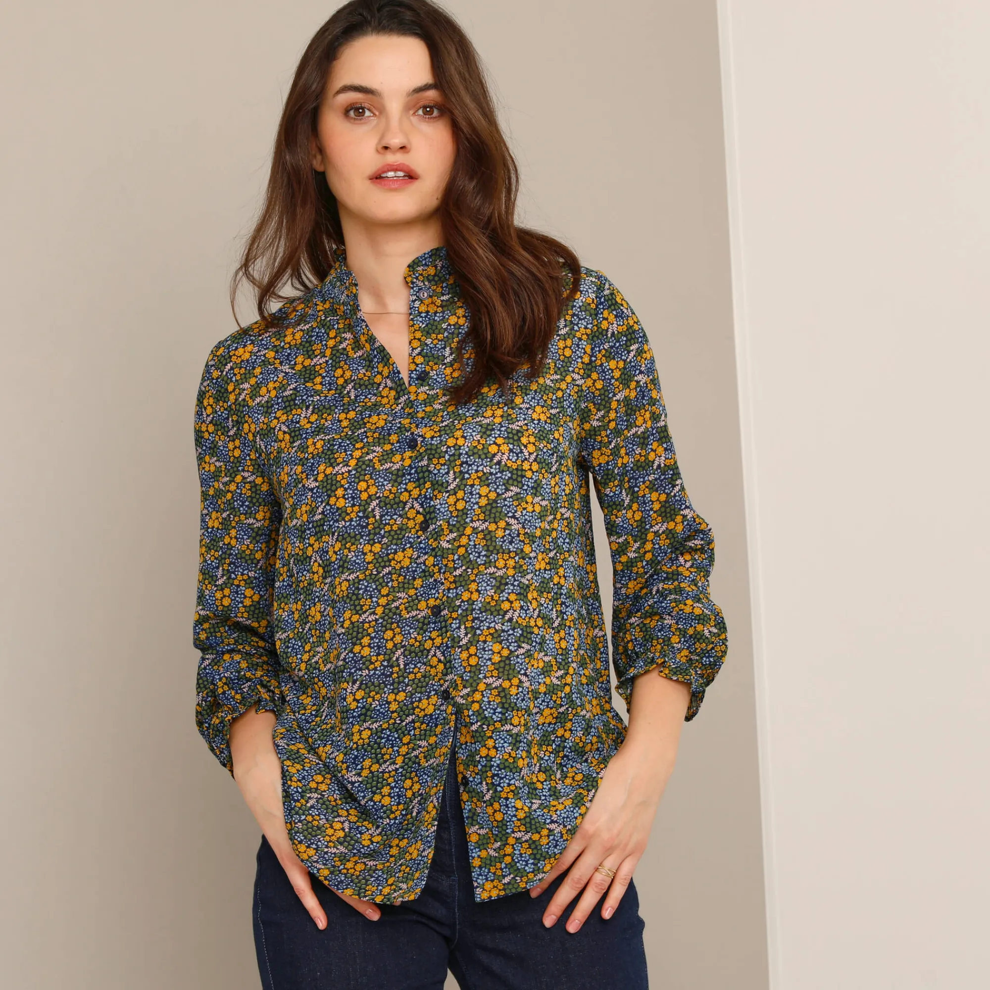 Bloes En Tuniek<Blancheporte Soepelvallende blouse met bloemenprint kaki / blauw