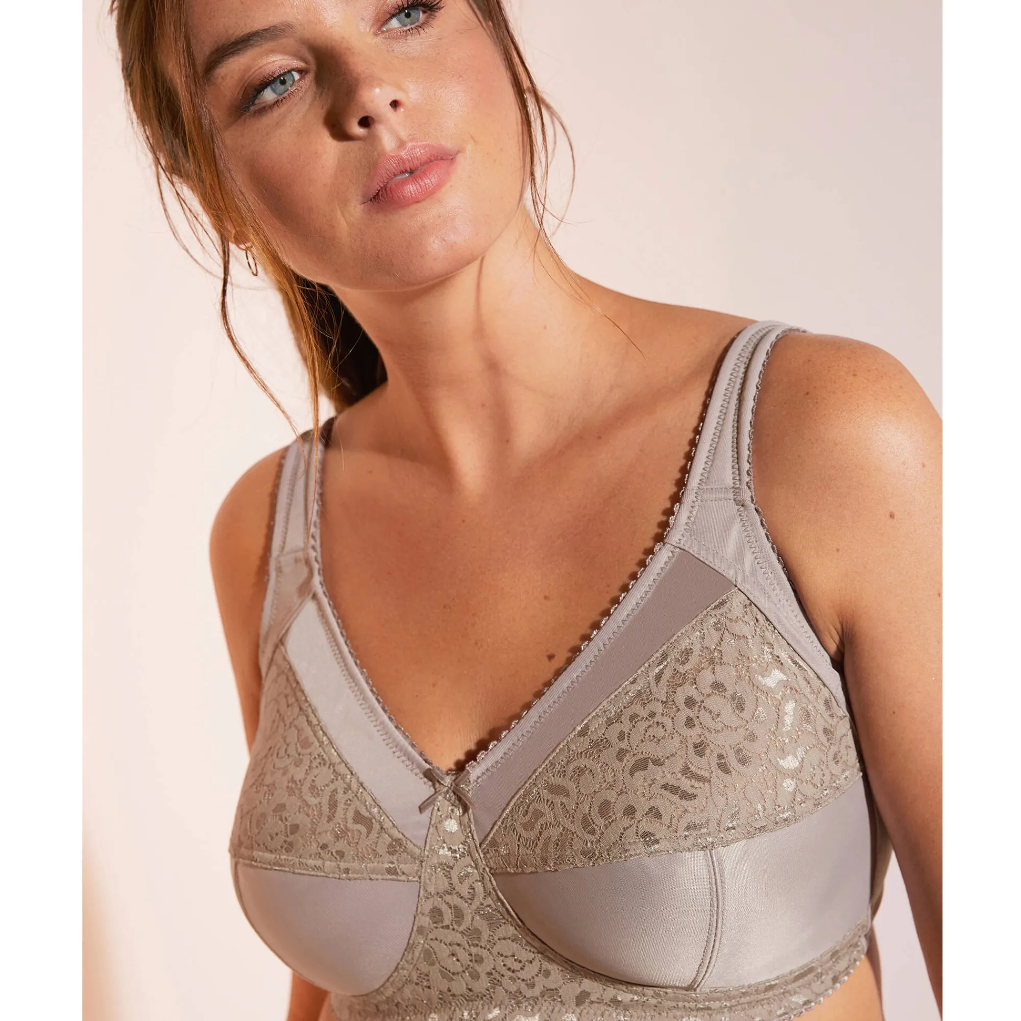 Beha<Blancheporte Steungevende beha - zonder beugels taupe