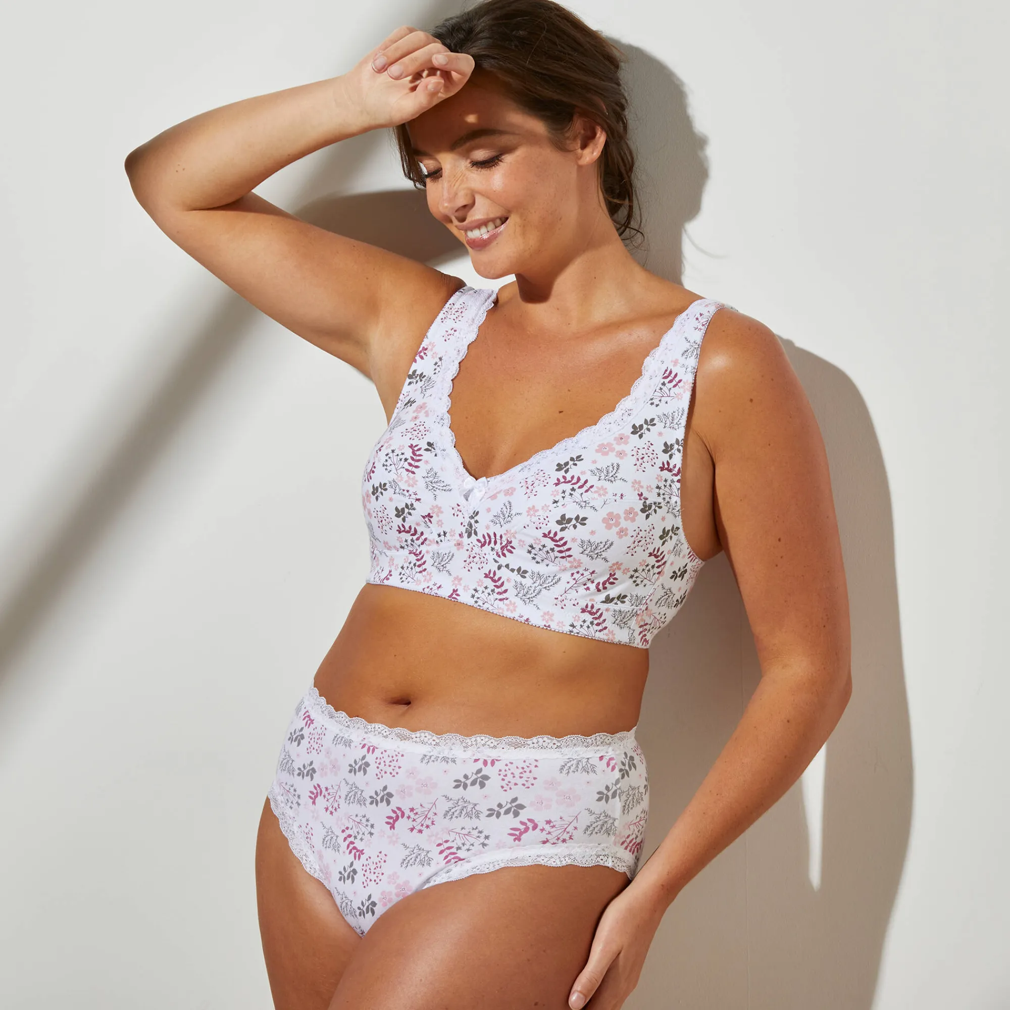 Beha<Confidence Lingerie Steungevende beha in katoen met bloemenprint "Capella" - zonder beugels wit