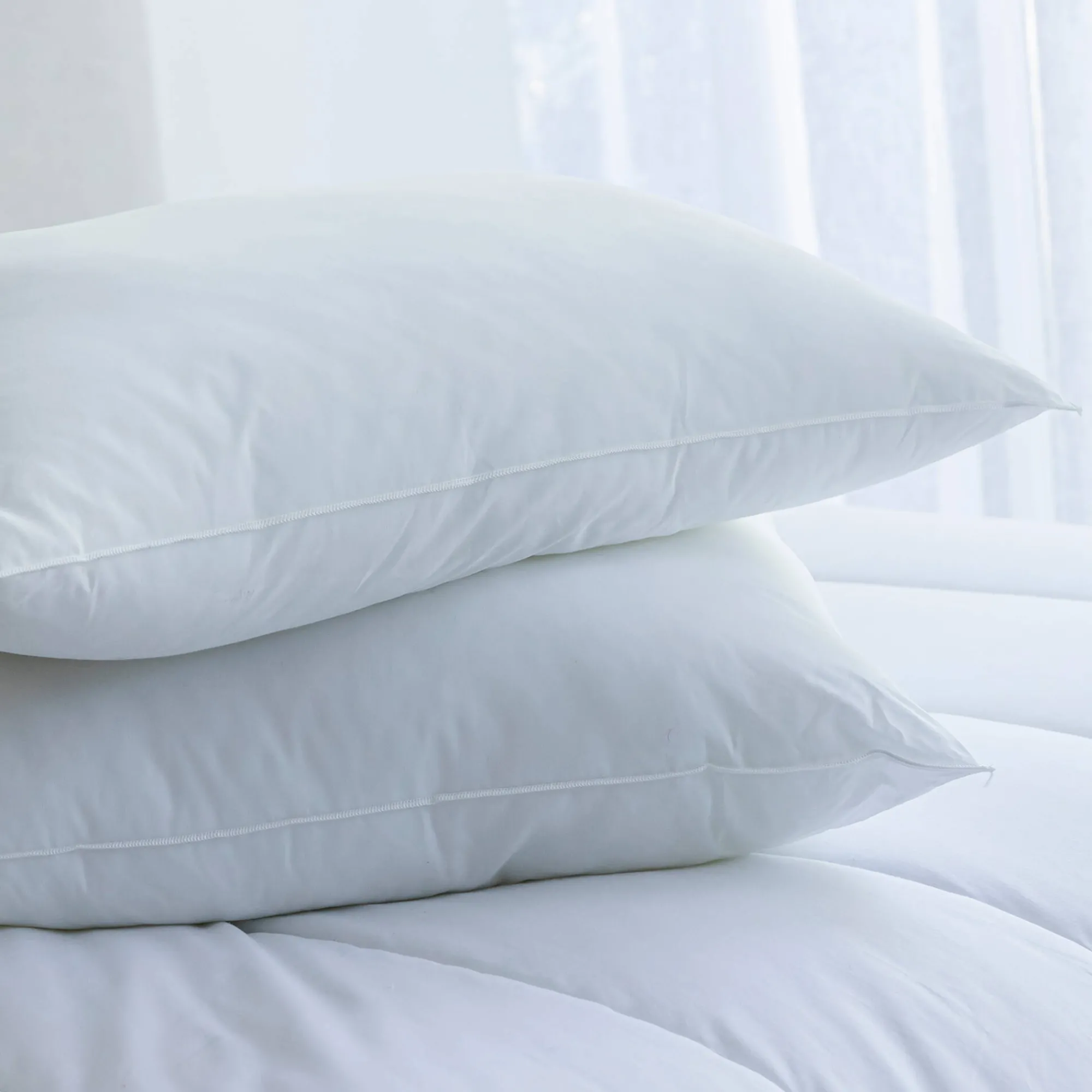 Hoofdkussen<EDONA Stevig hoofdkussen met hotelkwaliteit wit