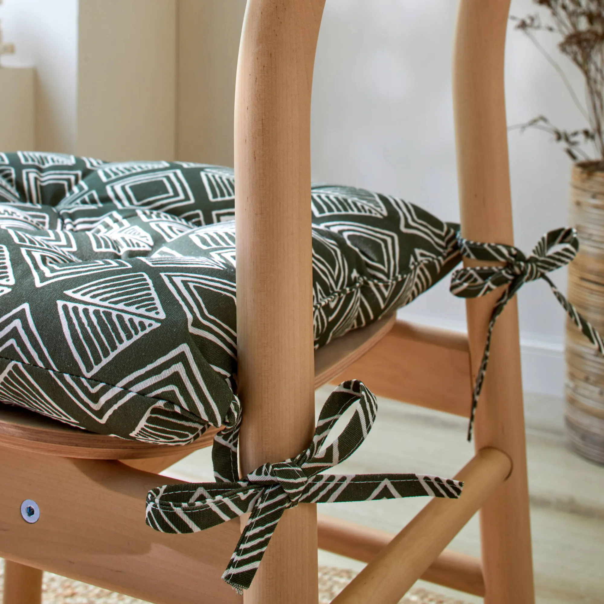 Stoelkussentje<Blancheporte Stoelkussentje, geometrische print - set van 2 kaki / wit