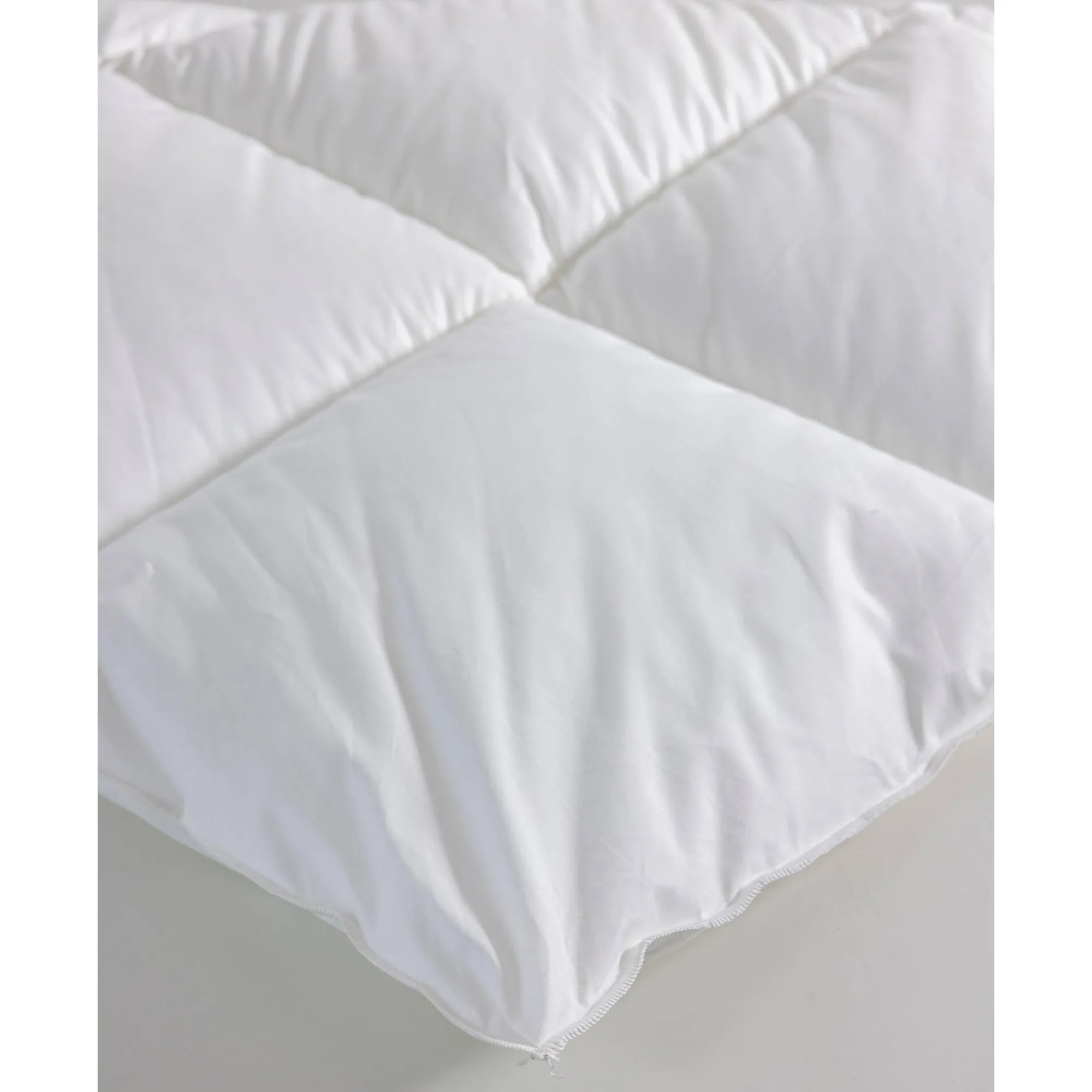 Dekbed<EDONA Synthetisch dekbed, absoluut comfort 300g/m2 wit