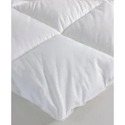 Dekbed<EDONA Synthetisch dekbed met hoog comfort 500g/m2 wit