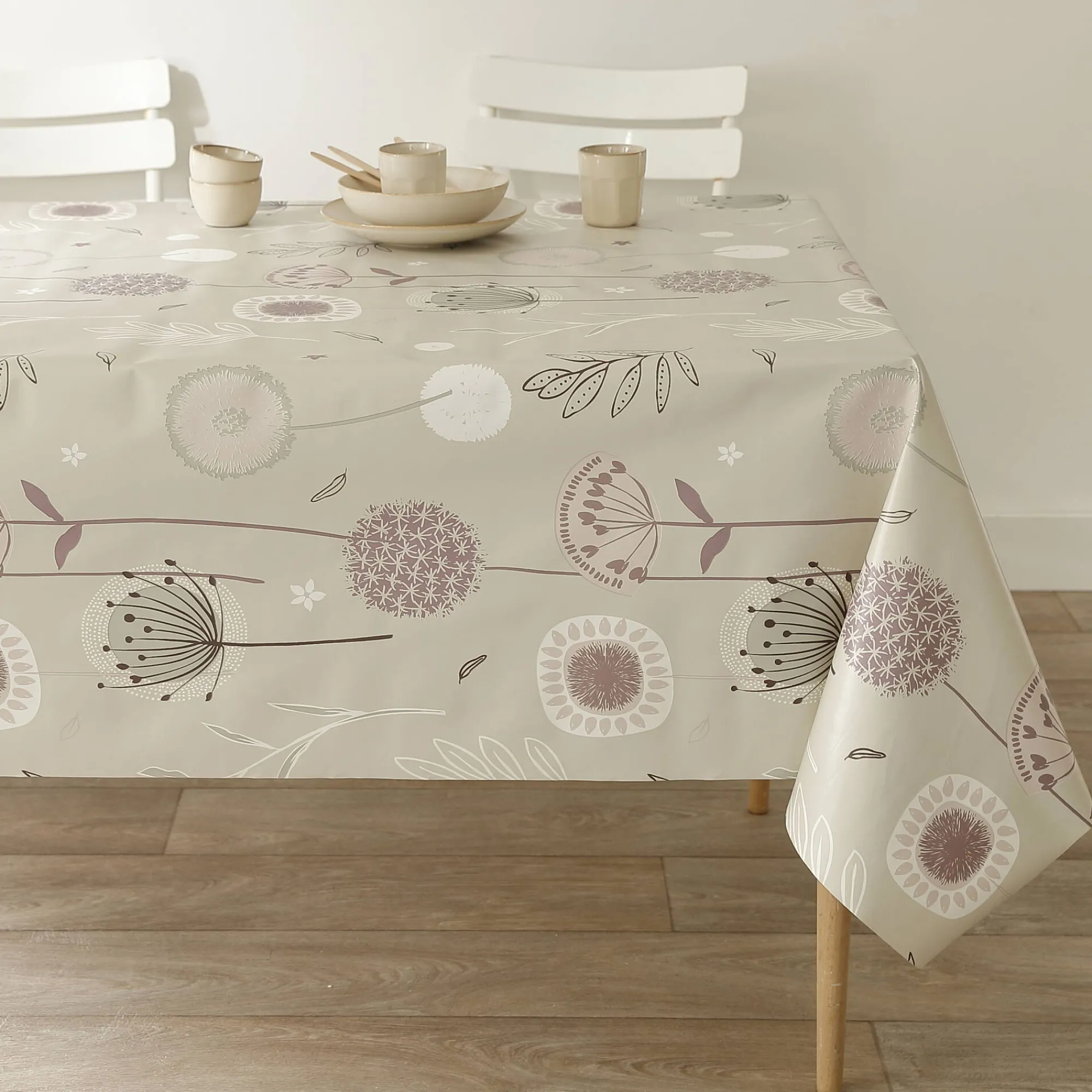 Tafelkleed<Blancheporte Tafellaken in toile cirée met paardenbloemmotief taupe