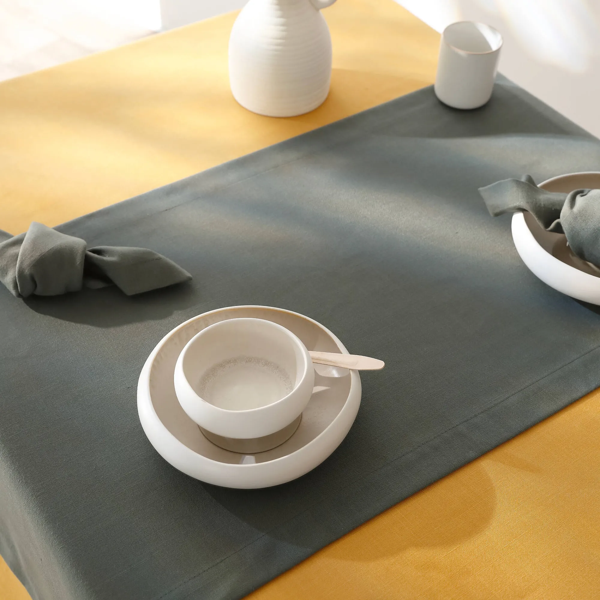 Tafellaken En Tafelloper<Blancheporte Tafellaken met linnenaspect kerrie