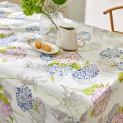 Tafelkleed<Blancheporte Tafelzeil met hortensiaprint wit / blauw