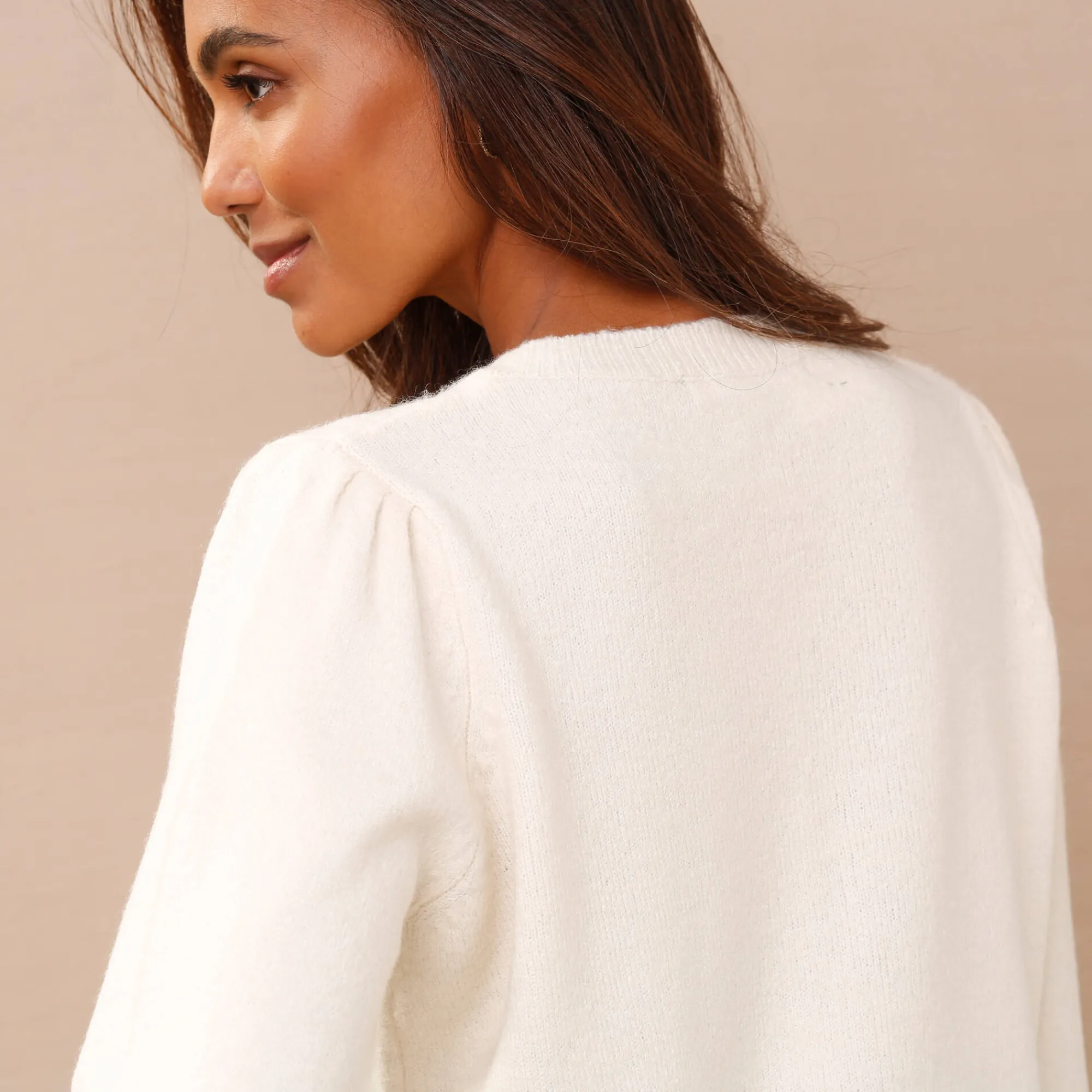 Trui En Vest<Blancheporte Trui in fantasietricot met Tunesische hals ecru