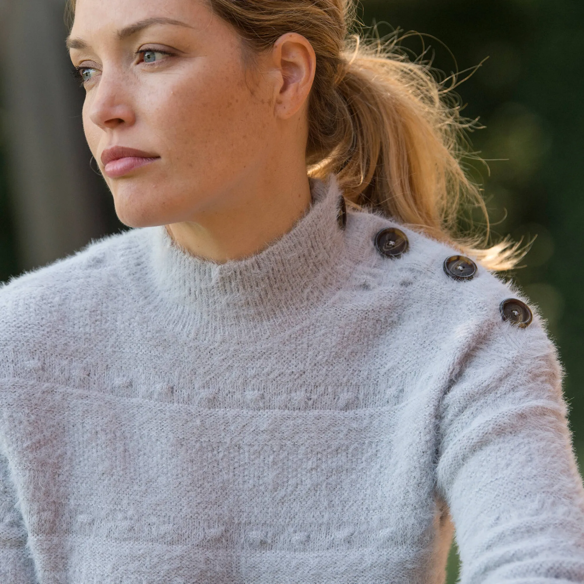 Trui En Vest<Blancheporte Trui in harig fantasietrioct met opstaand kraagje grijs