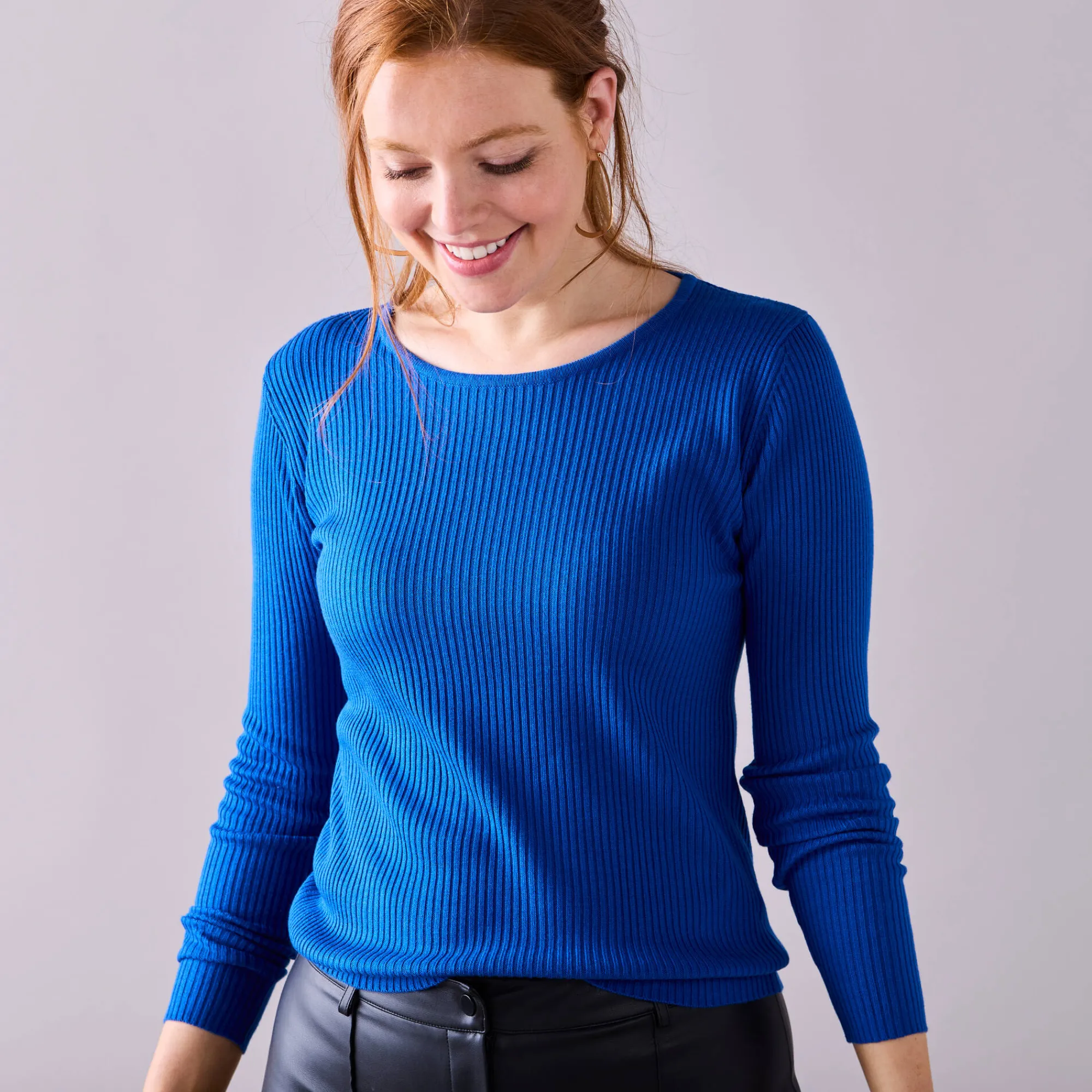 Trui En Vest<Blancheporte Trui in ribtricot met ronde hals felblauw