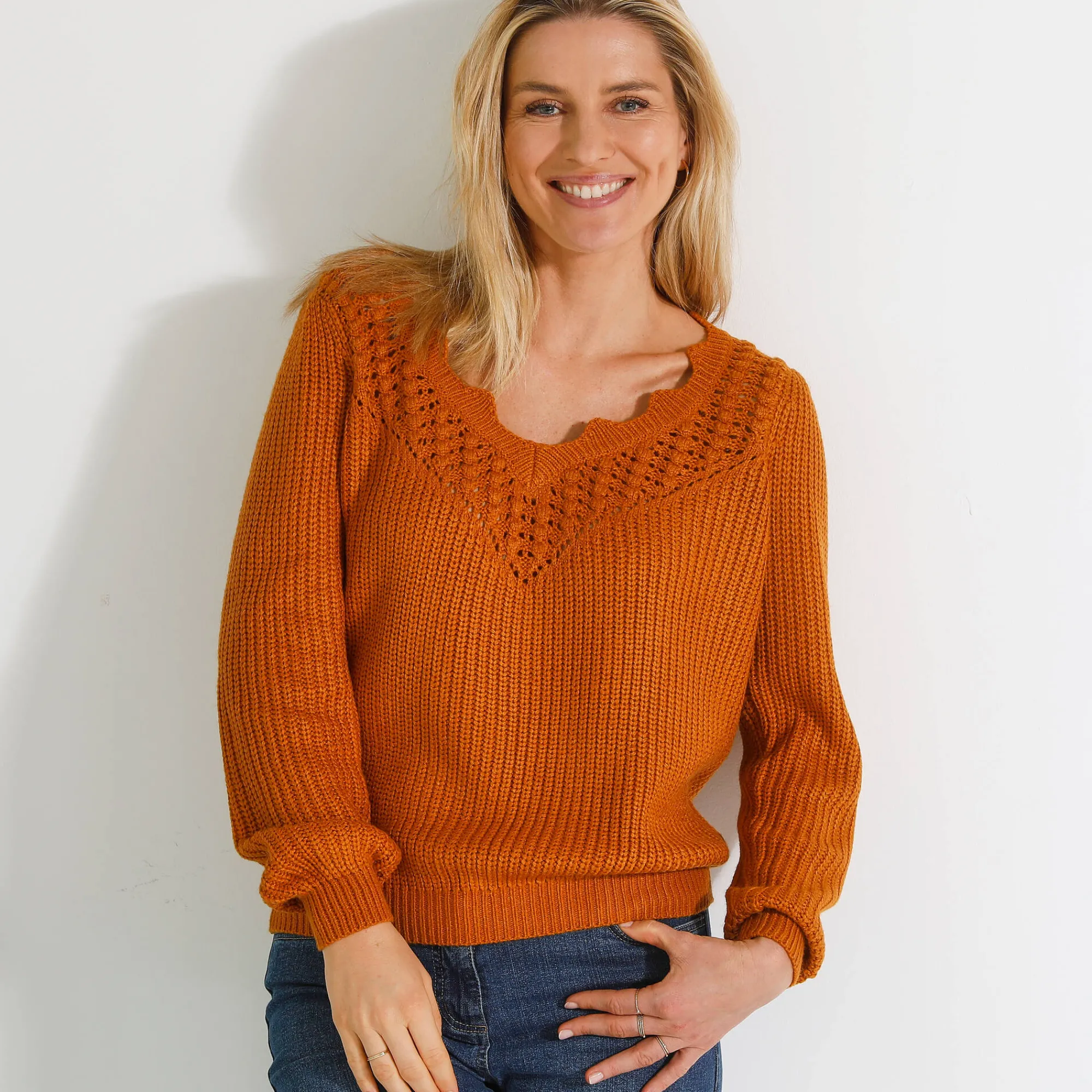 Trui En Vest<Blancheporte Trui met ajourdetails, pareltricot honing