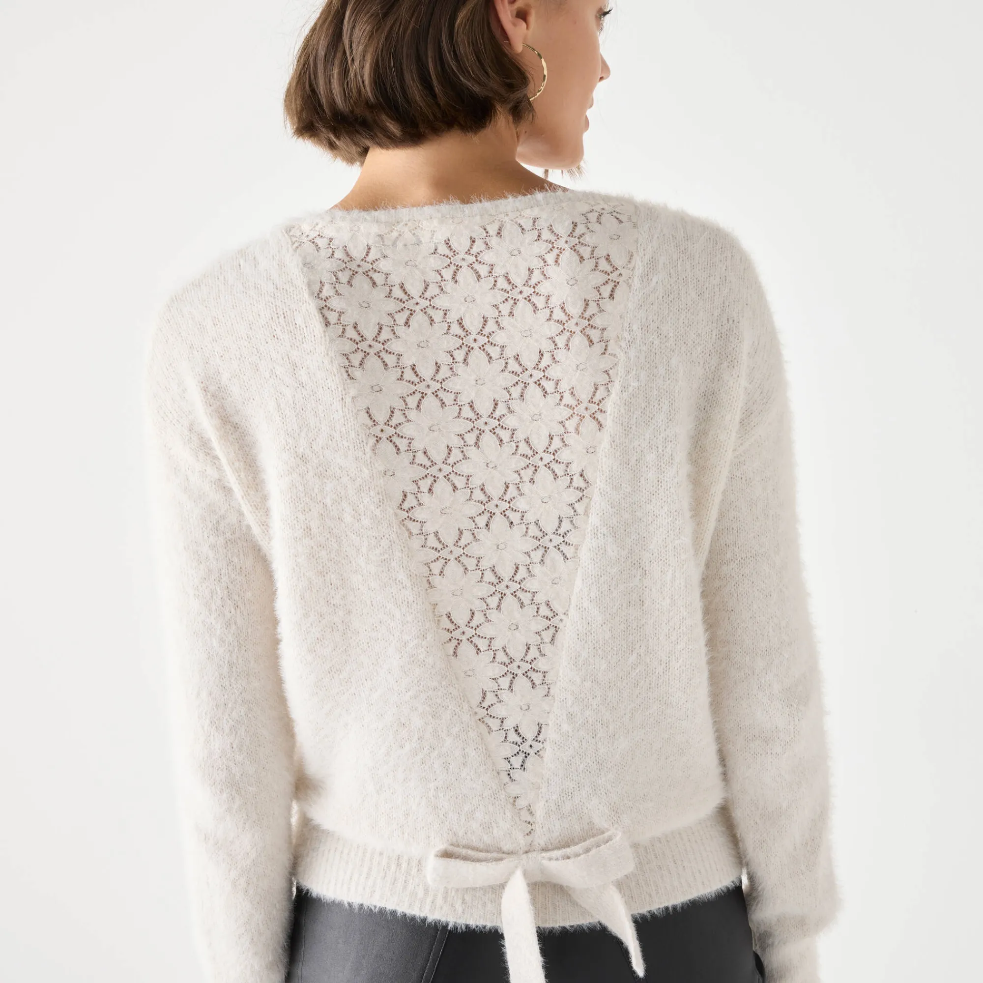 Feestoutfits Dames|Trui En Vest<Blancheporte Trui met kanten rug, in harig tricot ivoorkleur