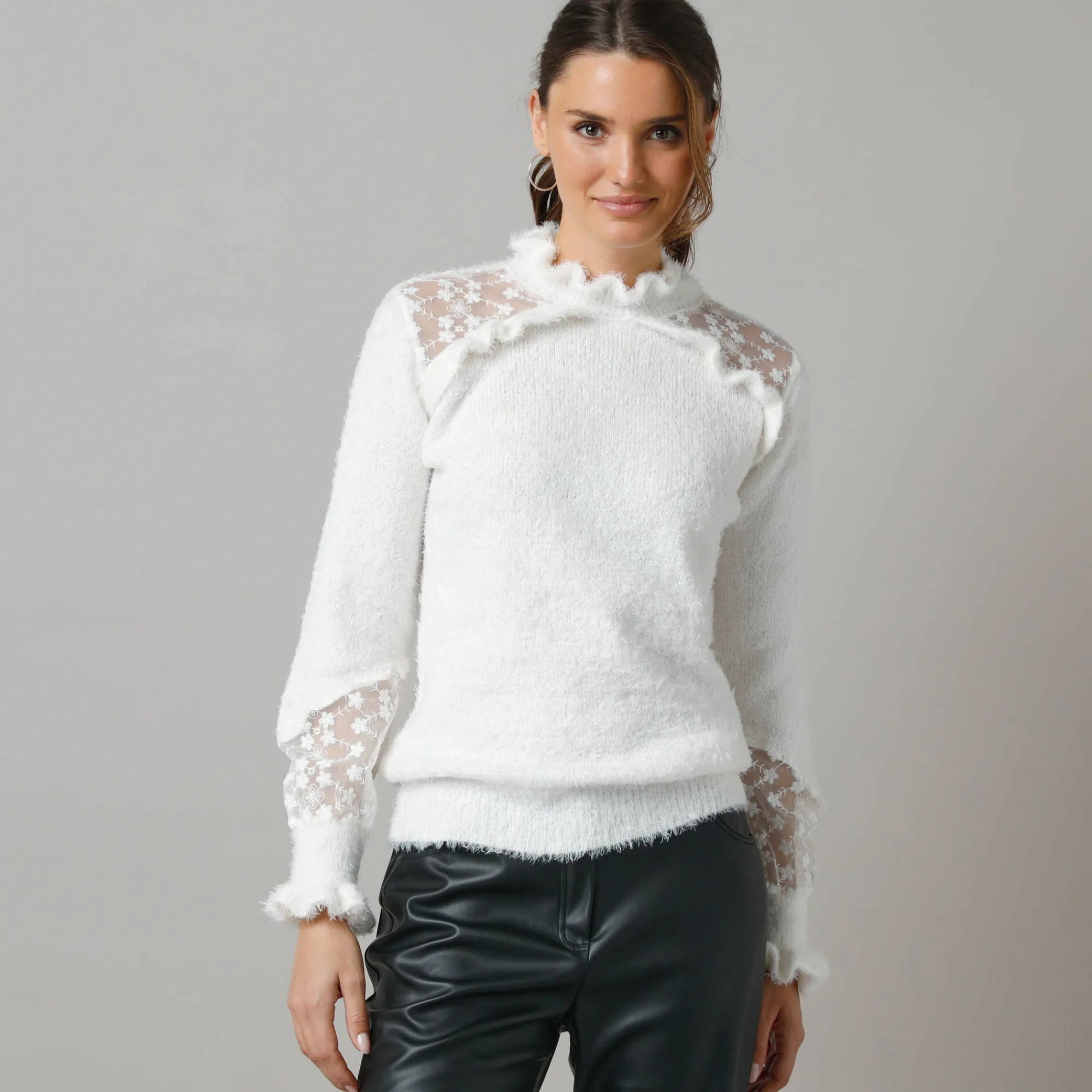 Feestoutfits Dames|Trui En Vest<Lora Zellini Trui met opstaande ruchekraag, harig tricot en geborduurde tule ecru