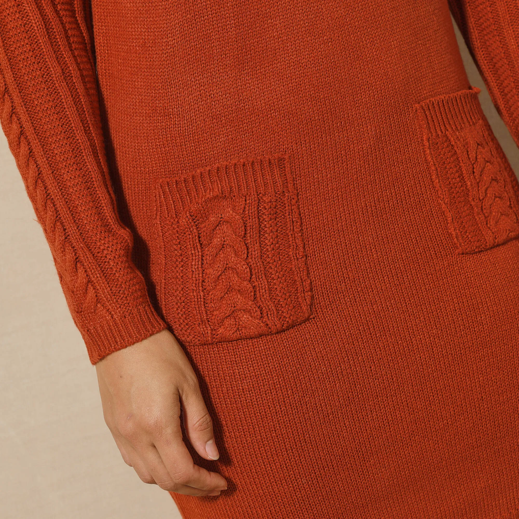 Jurk<Blancheporte Trui-jurk in kabeltricot donkeroranje
