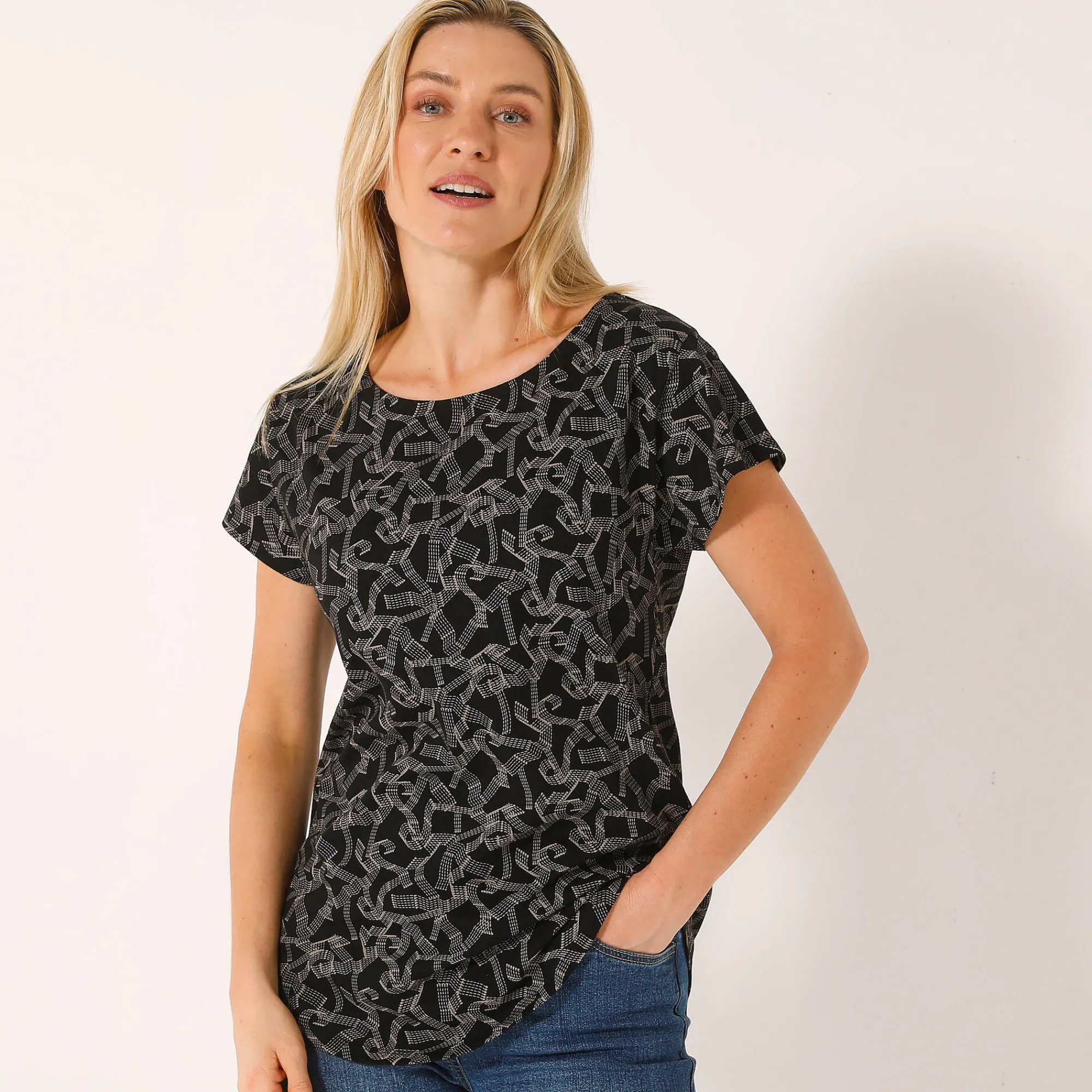 T-Shirt En Topje<Blancheporte T-shirt met korte mouwen, bedrukt zwart