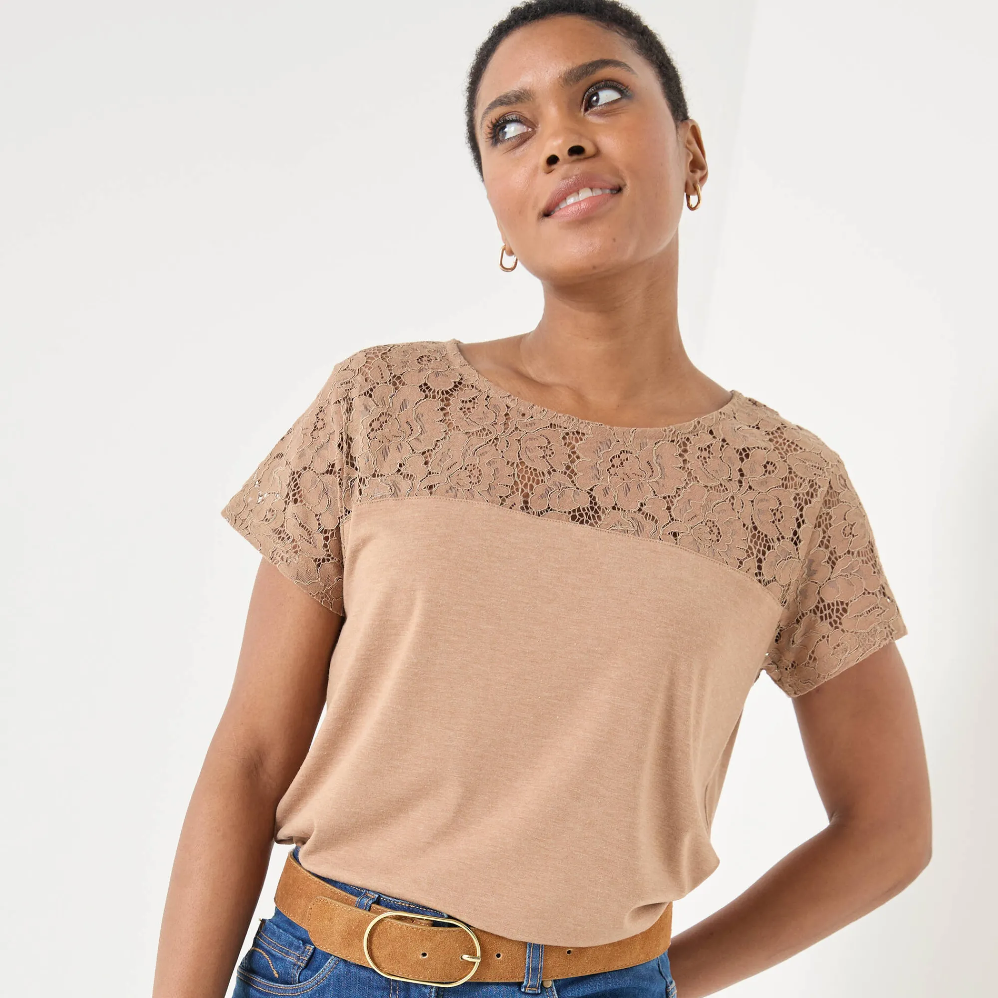 T-Shirt En Topje<Blancheporte T-shirt met korte mouwen in kant chiné hazelnootbruin