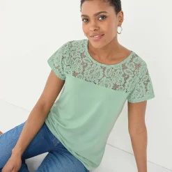 T-Shirt En Topje<Blancheporte T-shirt met korte mouwen in kant amandel groen