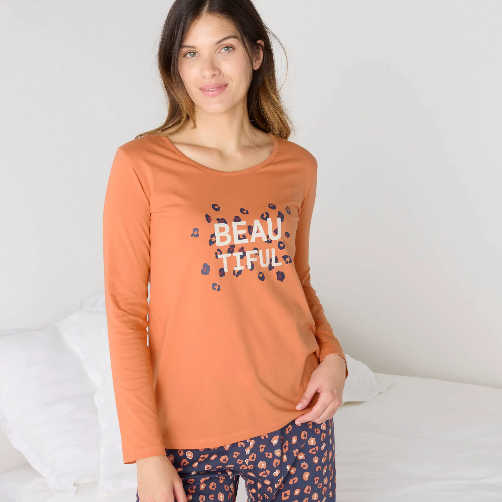 Pyjama<Blancheporte T-shirt met lange mouwen in effen katoen geplaatste "Beautiful" print koper