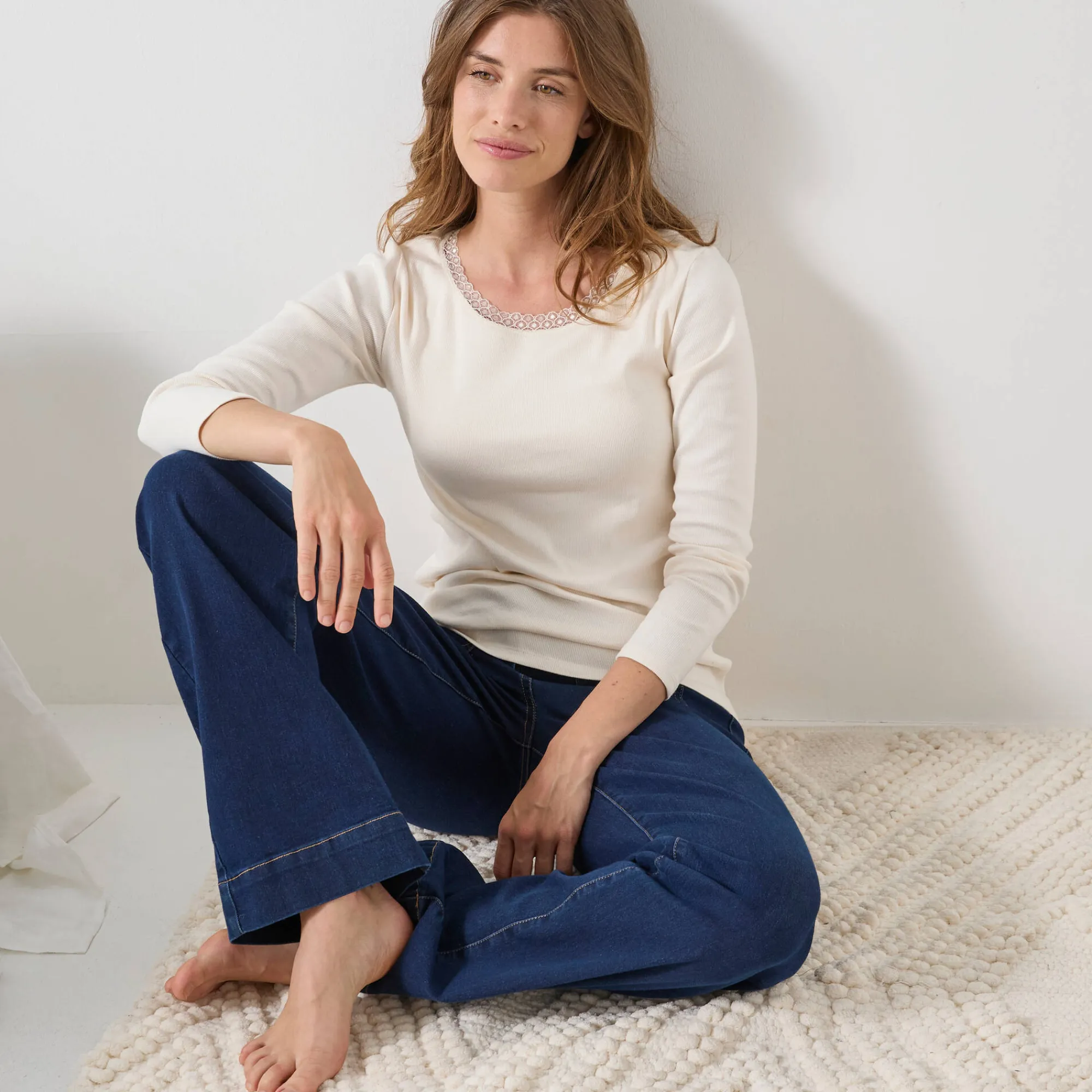 Thermisch Ondergoed<Blancheporte T-shirt met lange mouwen, kanten biesje en brassière - zachte warmte ecru