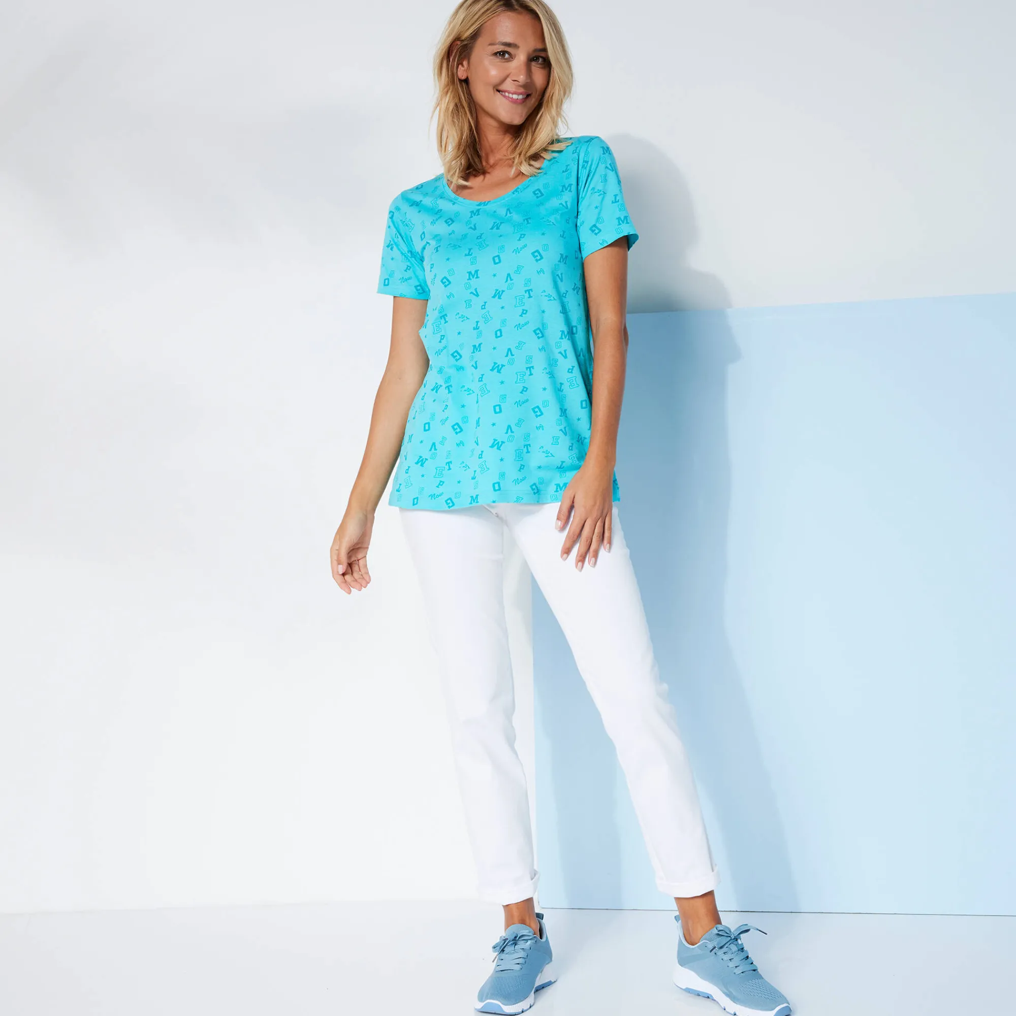T-Shirt En Topje<Blancheporte T-shirt met letterprint turkoois / laguneblauw