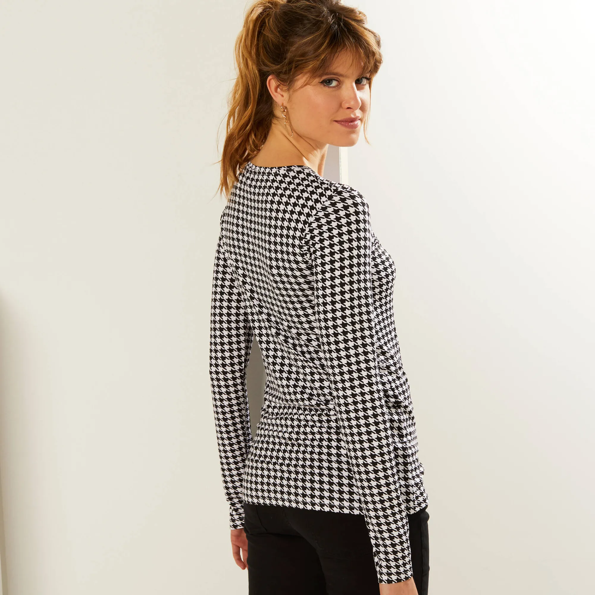 T-Shirt En Topje<Blancheporte T-shirt met ronde hals en pied-de-poule print, stretch zwart / wit