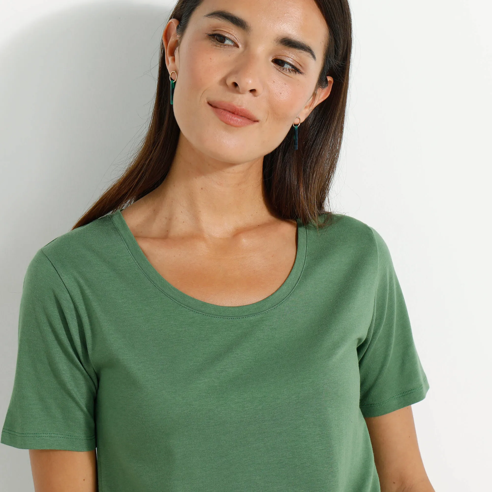 T-Shirt En Topje<Blancheporte T-shirt met ronde hals en korte mouwen mosgroen