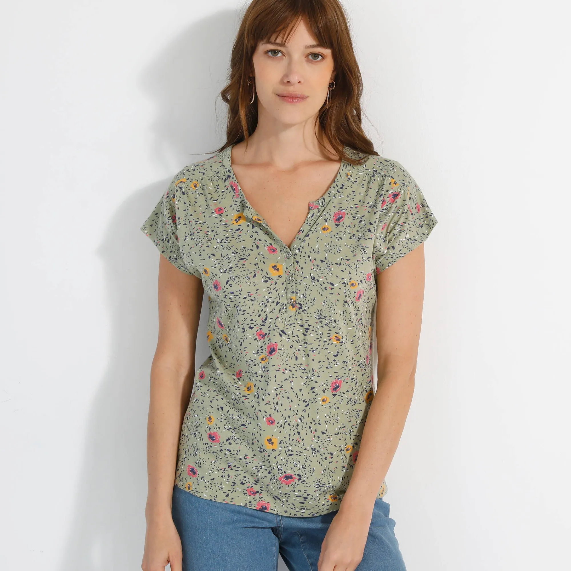 T-Shirt En Topje<Blancheporte T-shirt met Tunesische hals en korte mouwen, bedrukt kaki