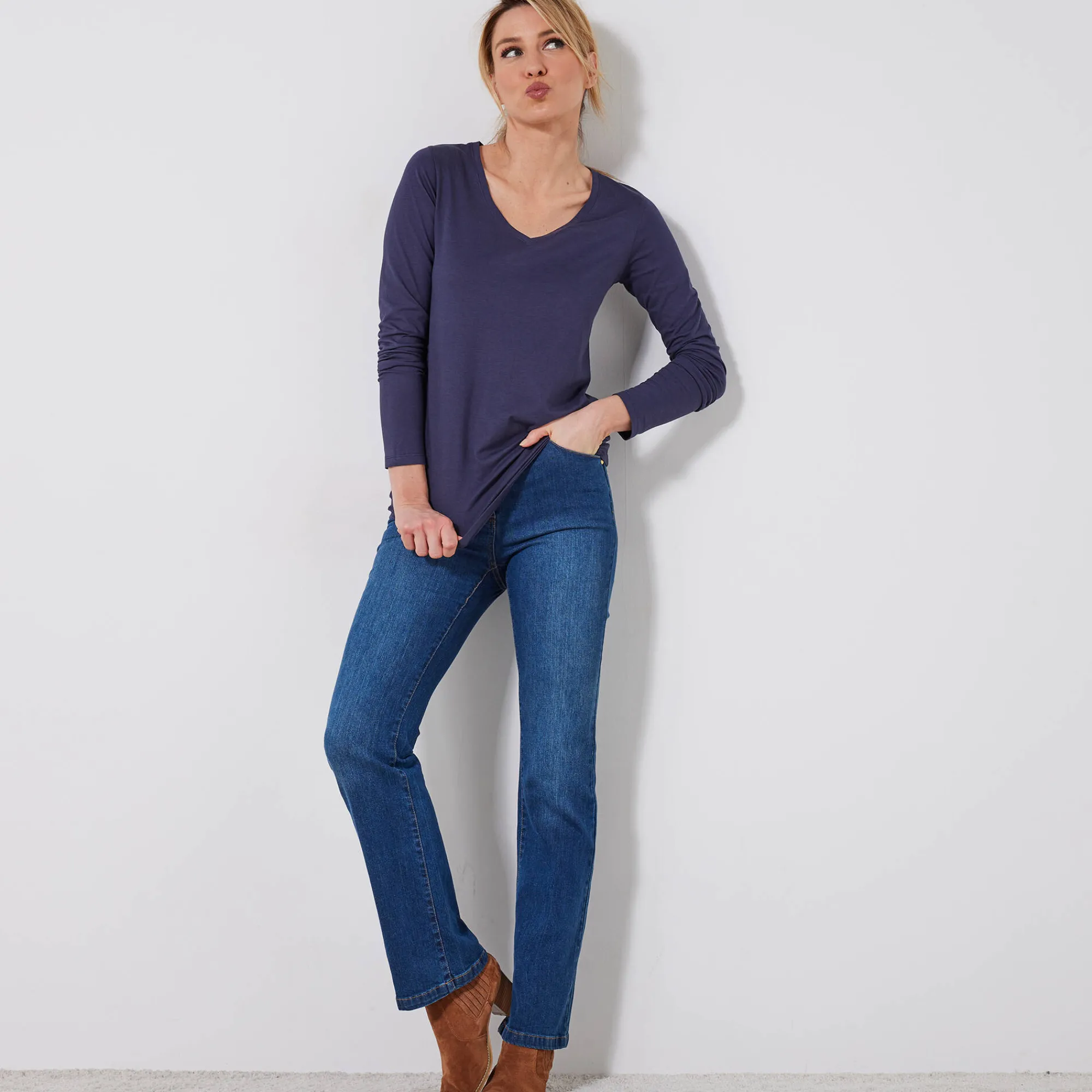 T-Shirt En Topje<Blancheporte T-shirt met V-hals en lange mouwen marine