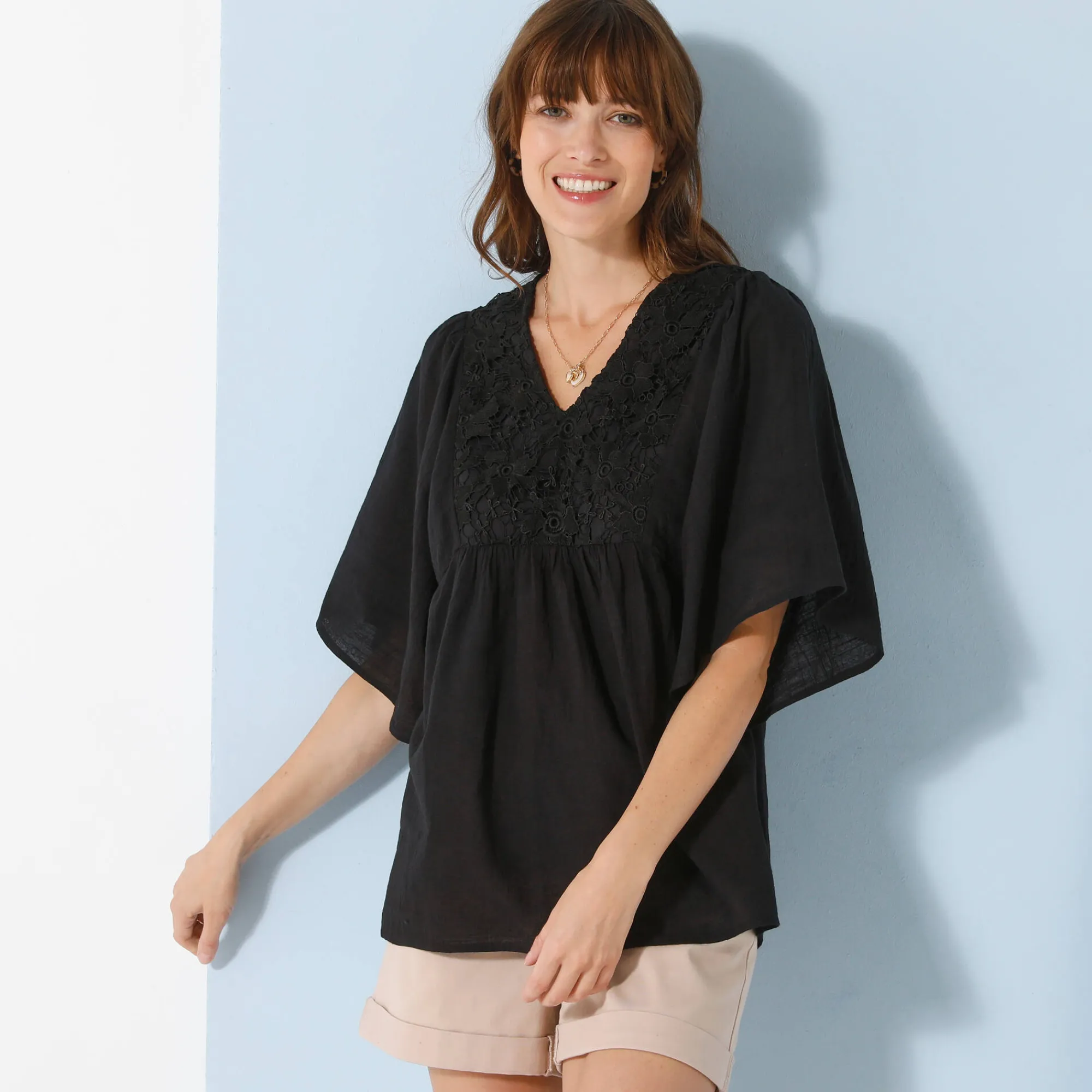 Bloes En Tuniek<Blancheporte Tuniek met gevoerd fantasiefrontje, kimonomouwen zwart