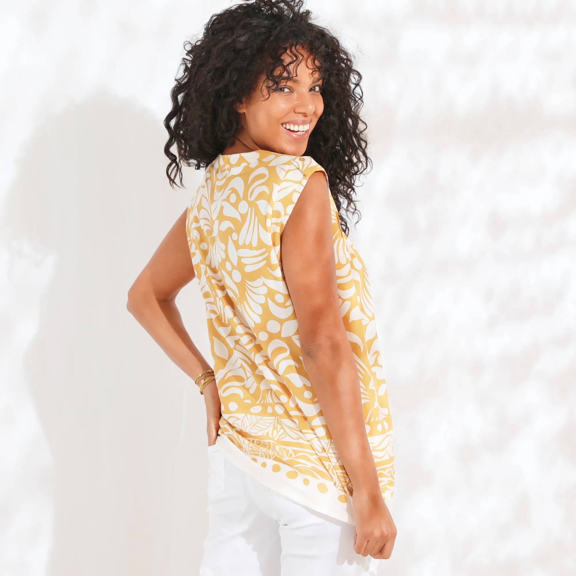 Bloes En Tuniek<Blancheporte Tuniek met knoopsluiting, bedrukt saffraangeel