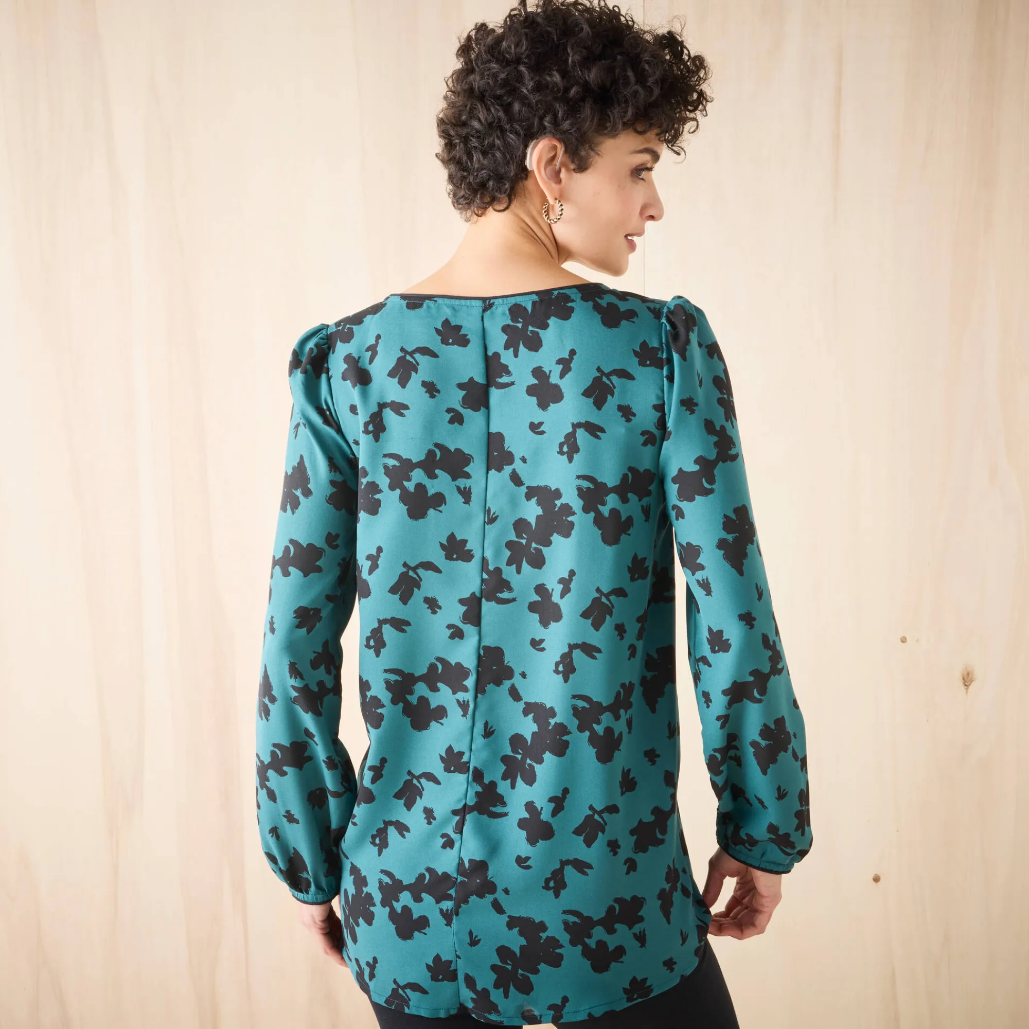 Bloes En Tuniek<Blancheporte Tuniek met tweekleurige print, crêpe groen / zwart