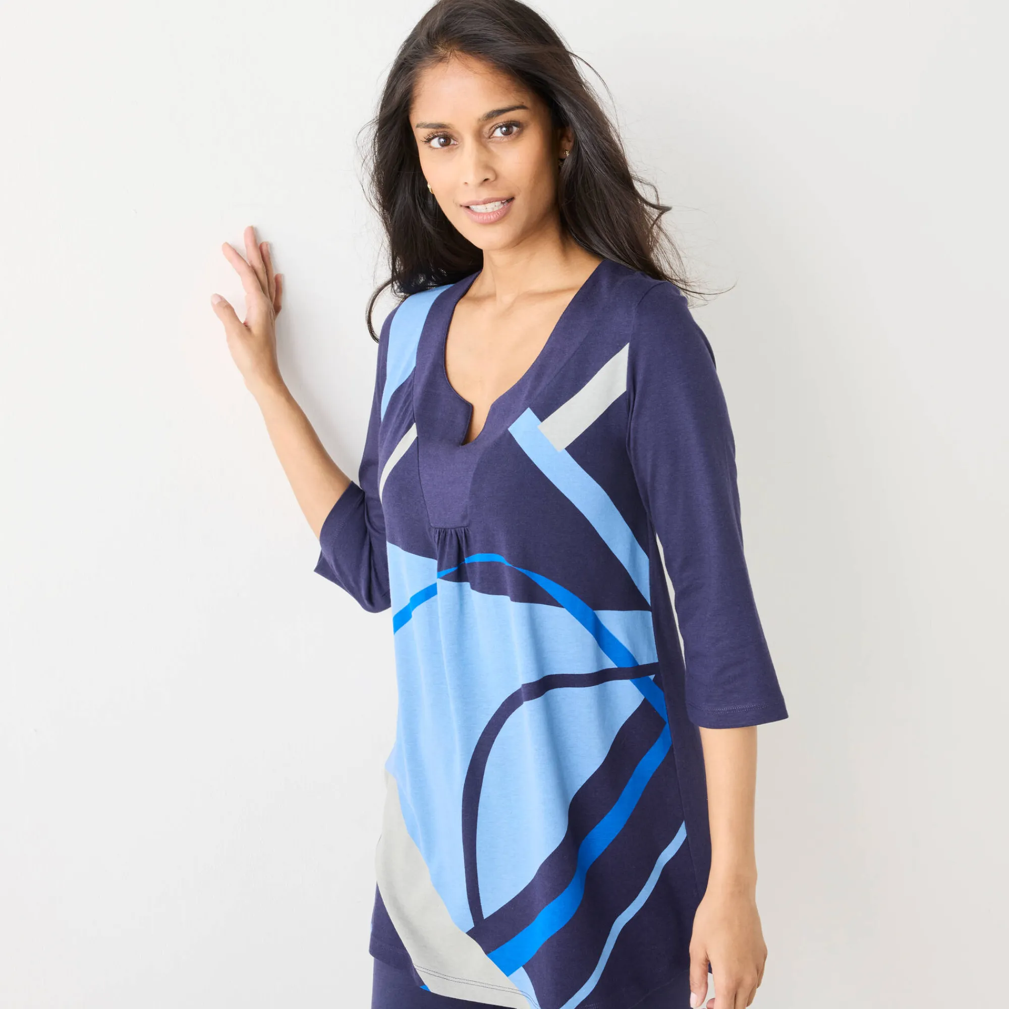 T-Shirt En Topje|Bloes En Tuniek<Blancheporte Tuniek met V-hals en grafische print marine / grijs