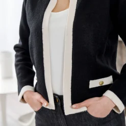 Trui En Vest<Blancheporte Tweekleurige cardigan in jasjesstijl, jerseytricot zwart / ecru