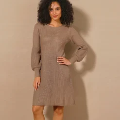 Jurk<Blancheporte Uitlopende trui-jurk in patenttricot taupe