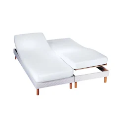 Matrasbeschermer<Blancheporte Ultra-absorberende matrasbeschermer voor verstelbaar hoofd- en voeteinde wit