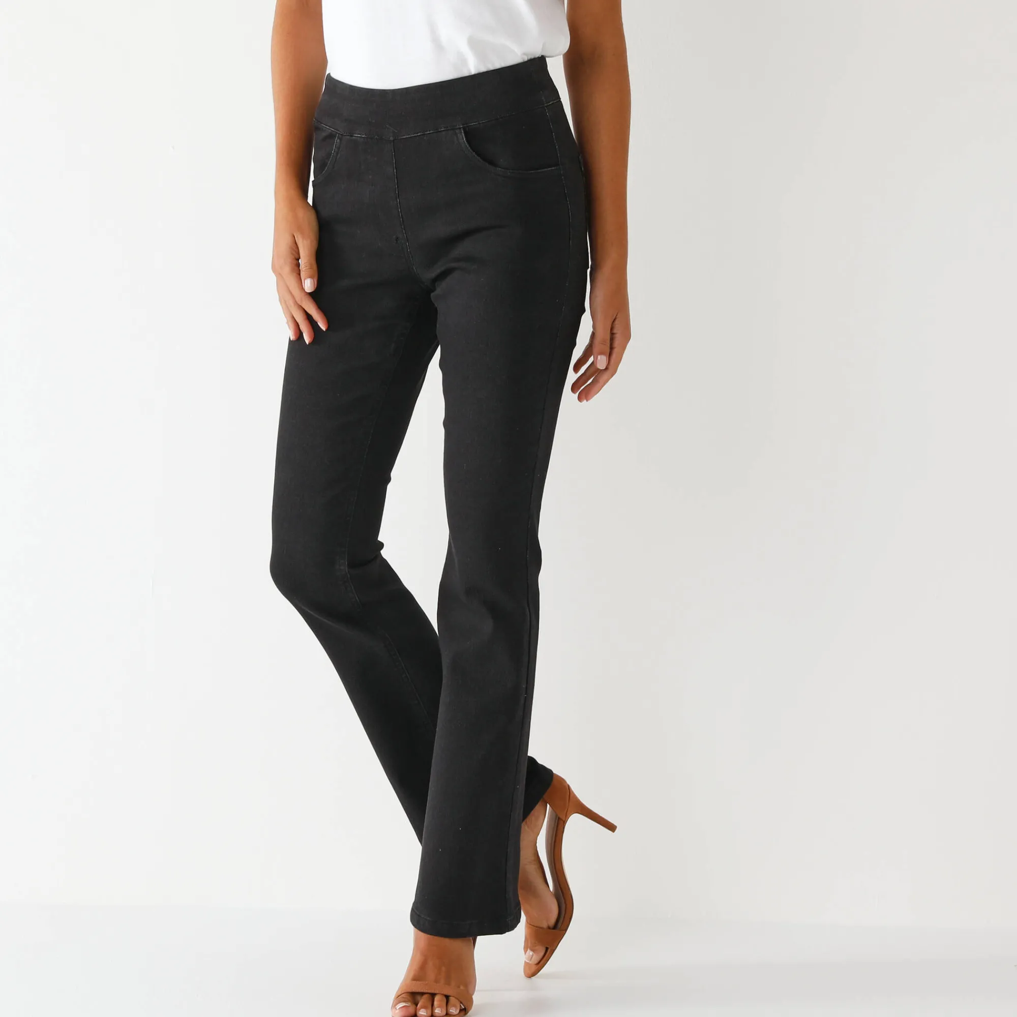 Jeans|Broek<Blancheporte Ultracomfortabele bootcut jeans, grote lengte black