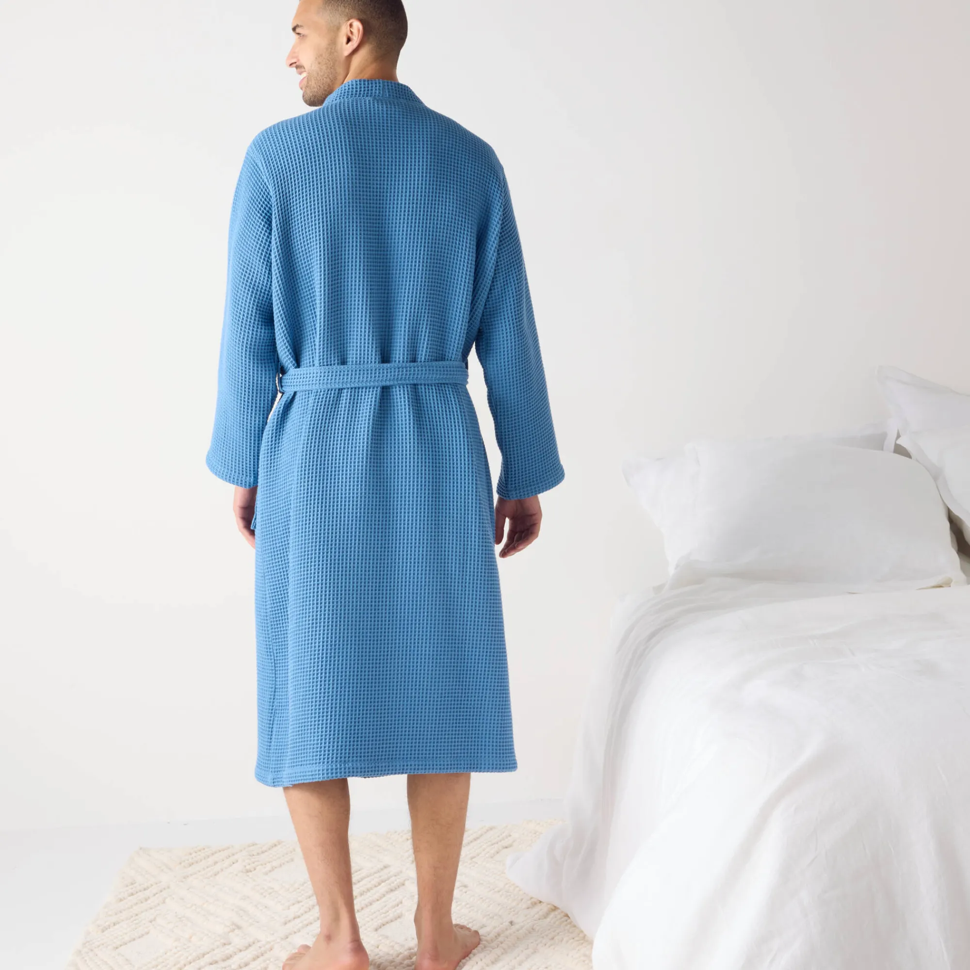 Badjas<Colombine Uniseks badjas voor volwassenen in bijenraattricot 280 g/m2, personaliseerbaar blauw