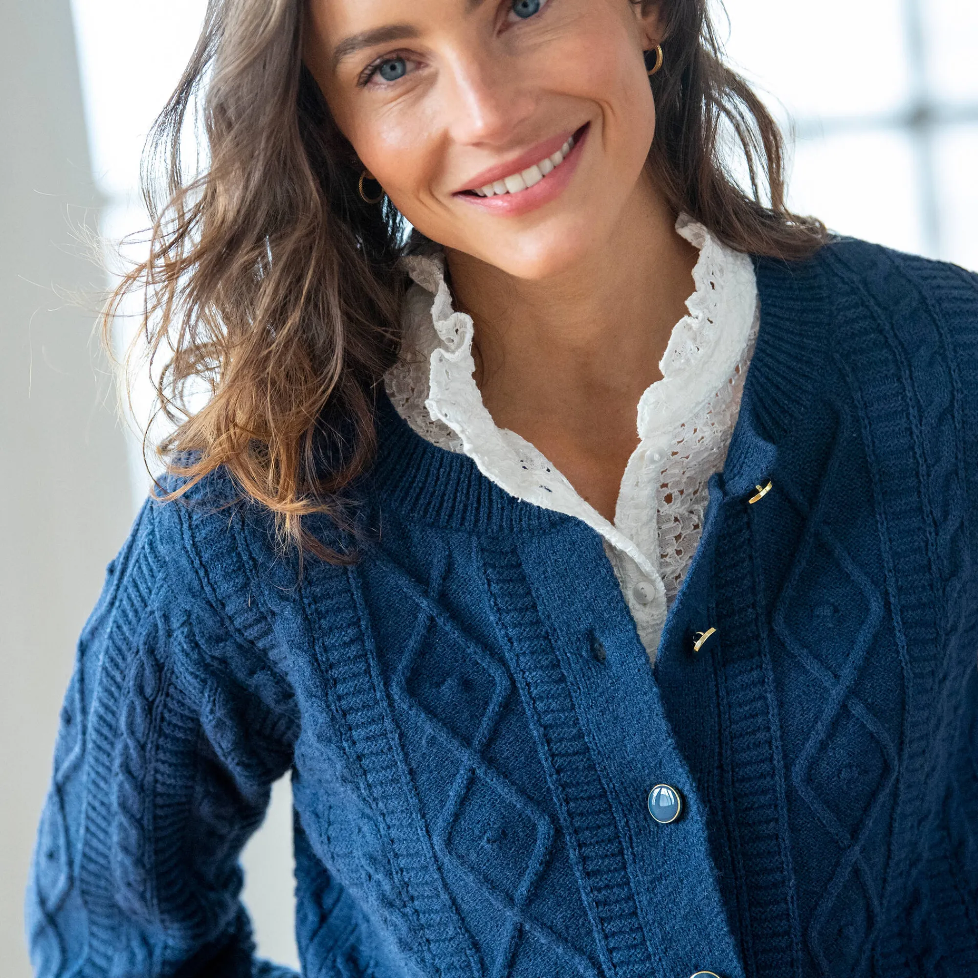 Trui En Vest<Blancheporte Vest in fantasietricot met kabelmotieven, knoopsluiting indigo