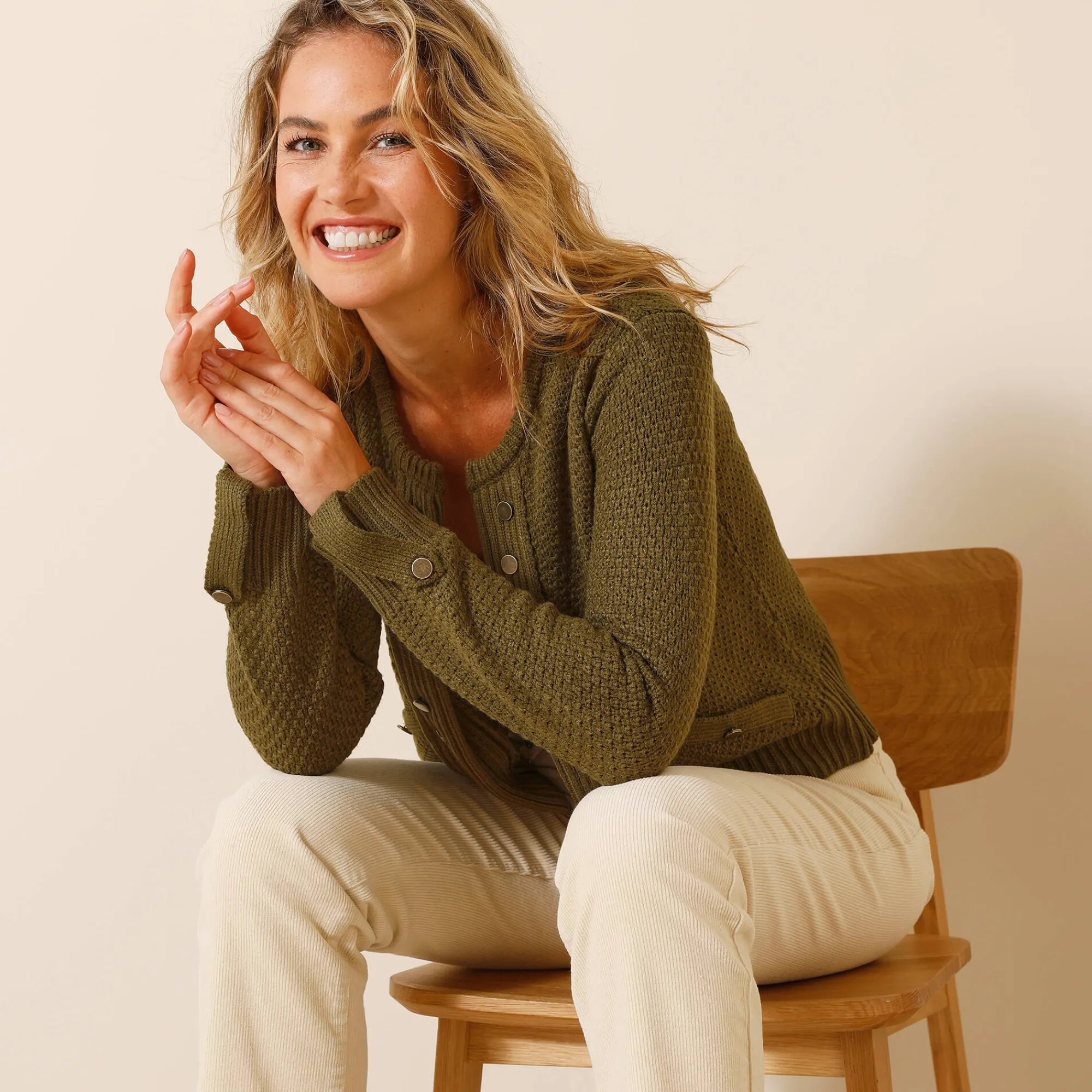 Trui En Vest<Blancheporte Vest in tricot met goudkleurige knopen bronskleur