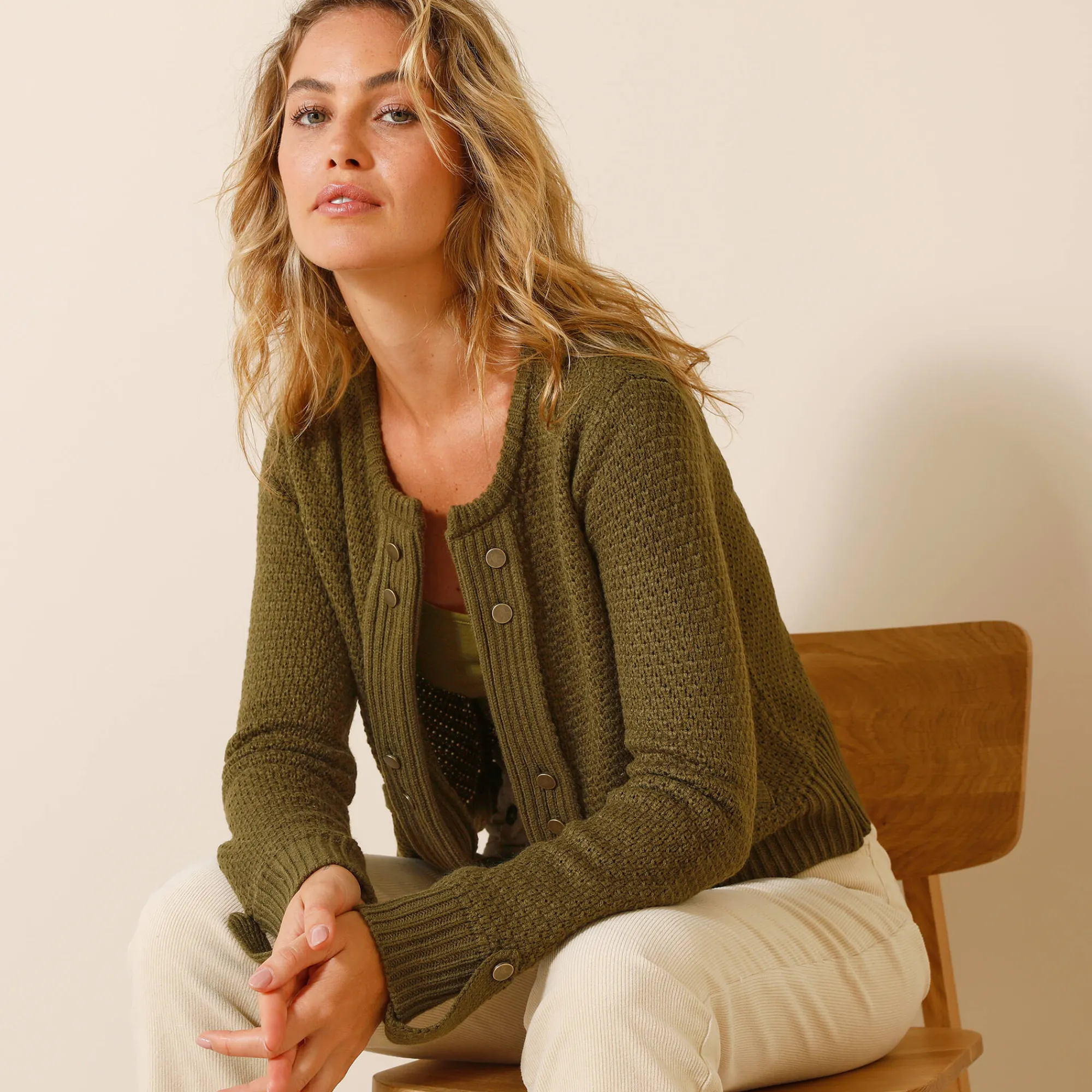 Trui En Vest<Blancheporte Vest in tricot met goudkleurige knopen bronskleur