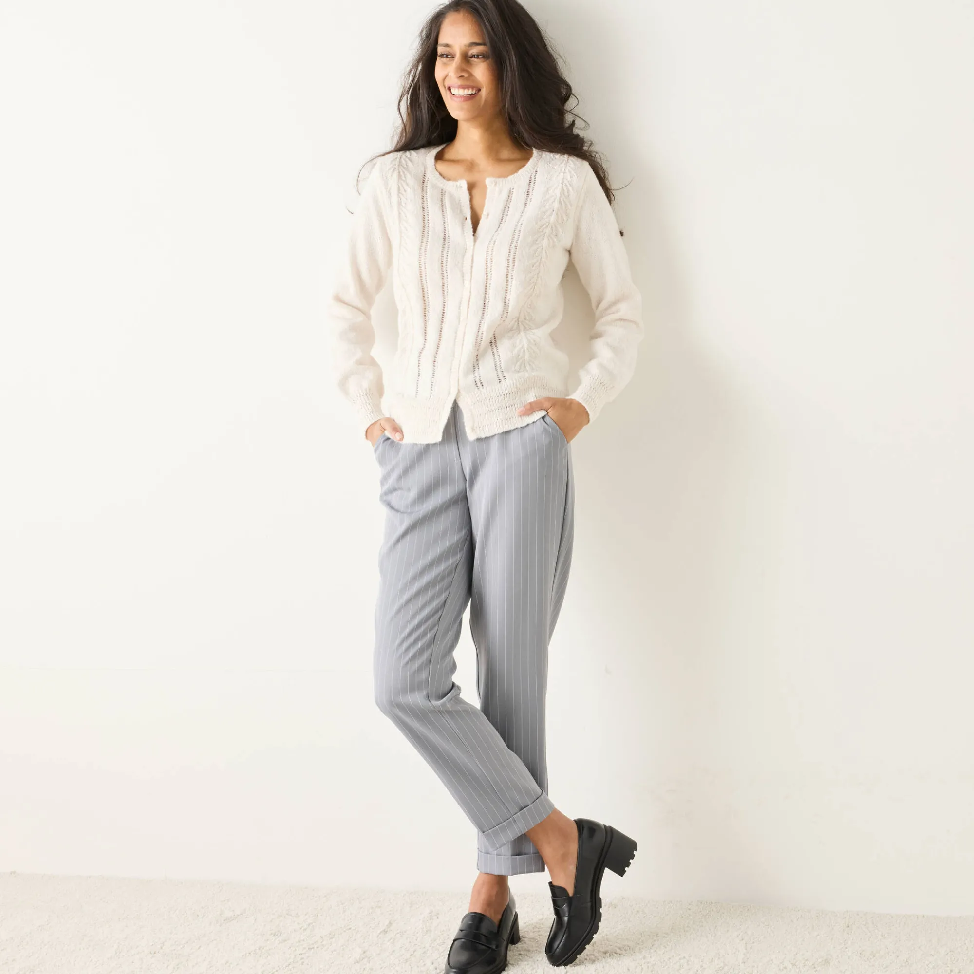 Trui En Vest<Blancheporte Vest met knopen en ronde hals, fantasietricot ecru