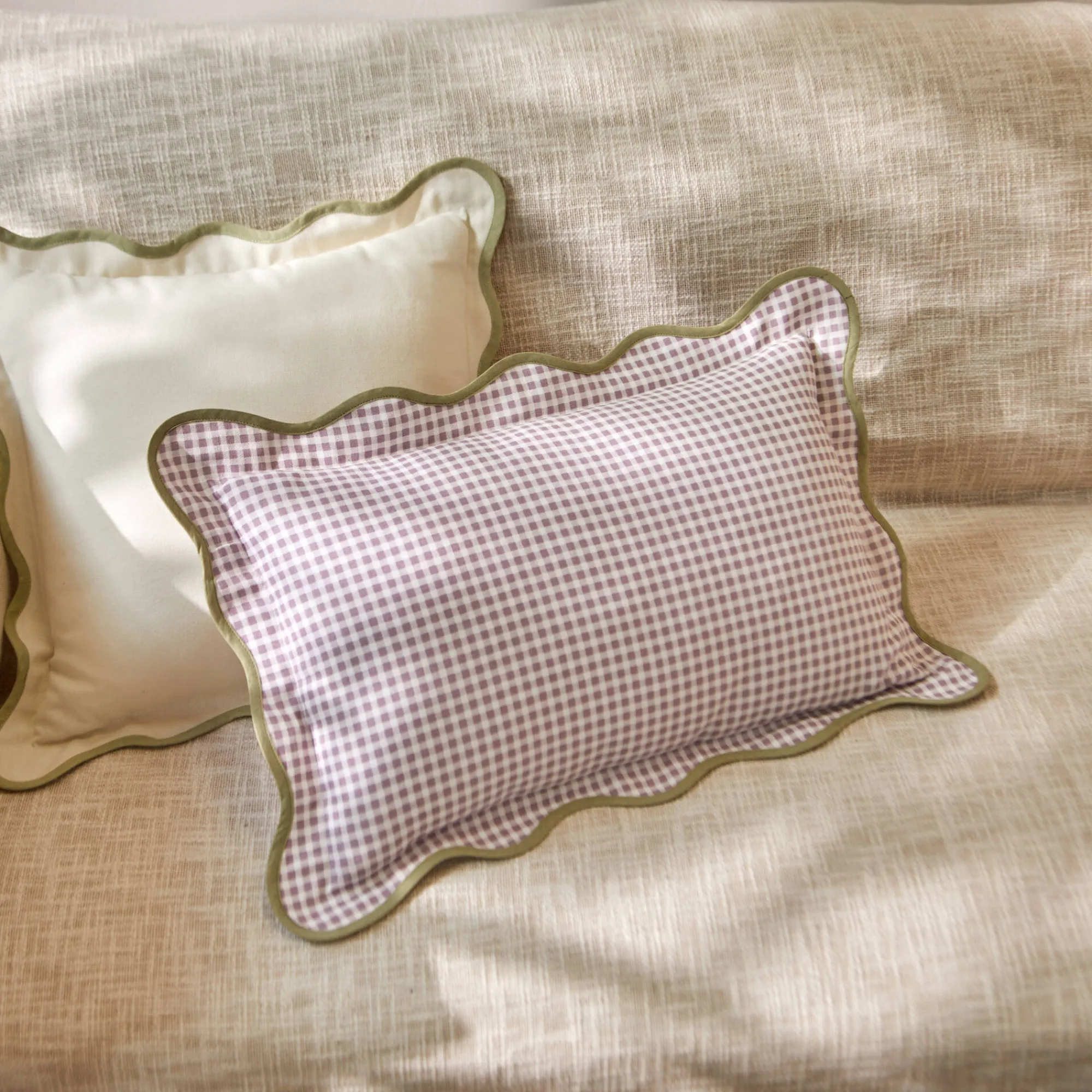 Kussen<Blancheporte Vichy kussen met contrasterend feston parma