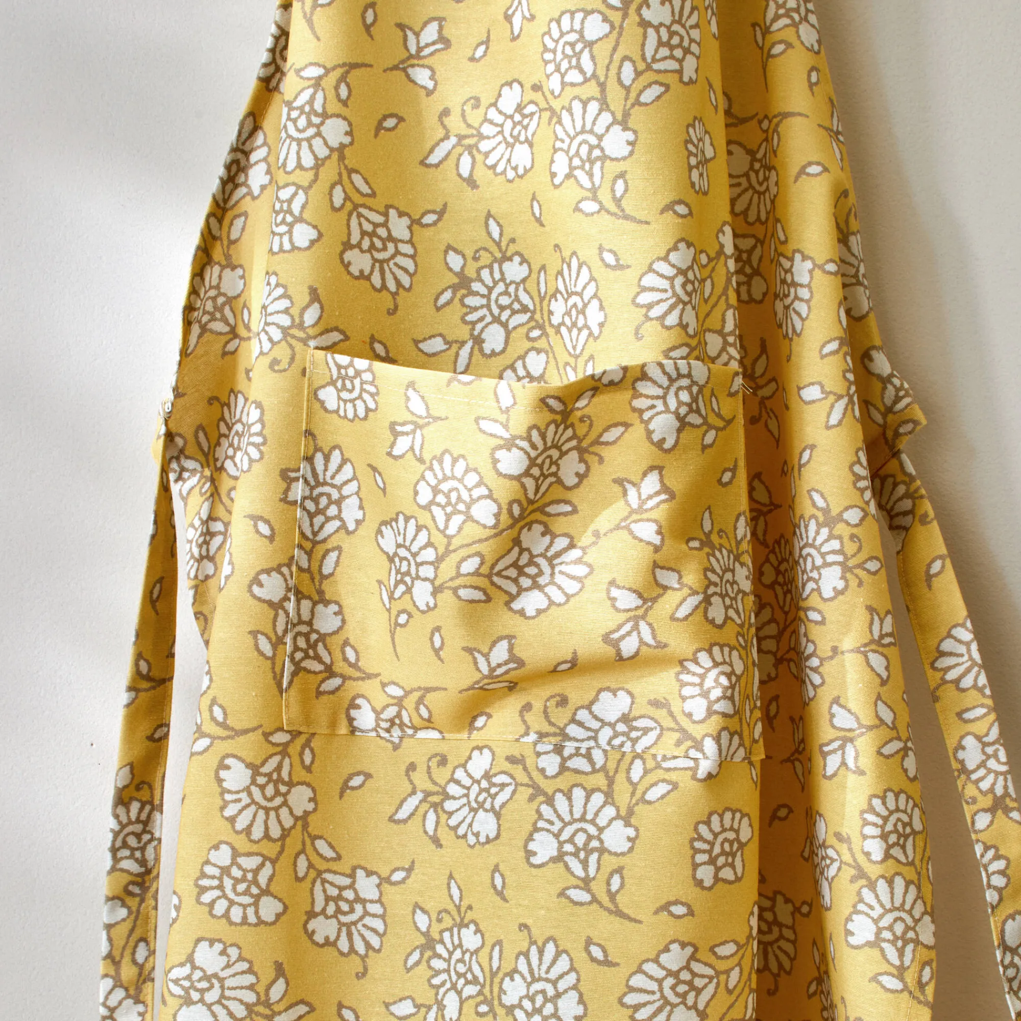 Schorten<Blancheporte Vlekwerende schort met Indiase bloemenprint geel / wit