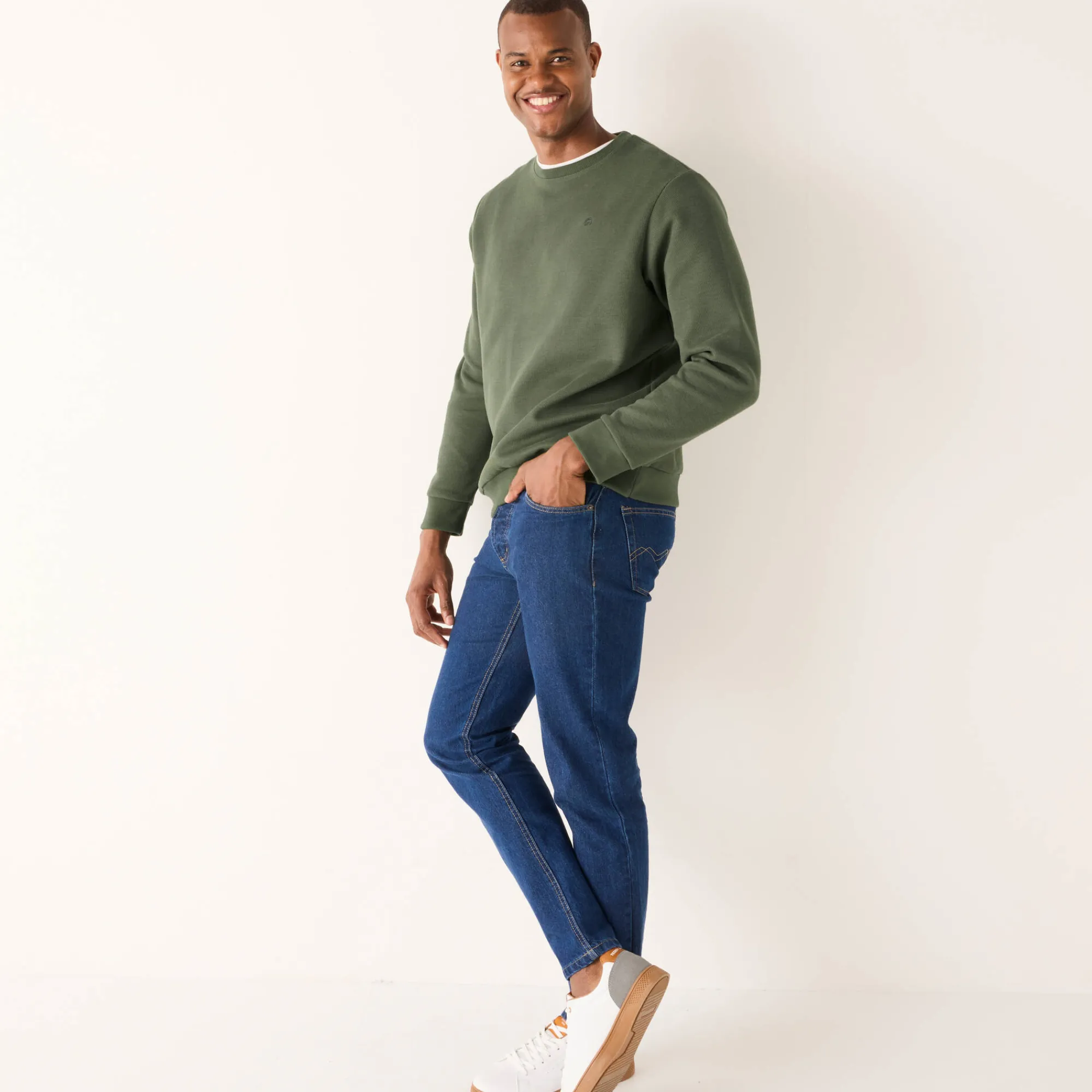 Sweater|Trui En Vest<Blancheporte Warme sweater met ronde hals, borduursel op de borst, in ribtricot lichtkaki