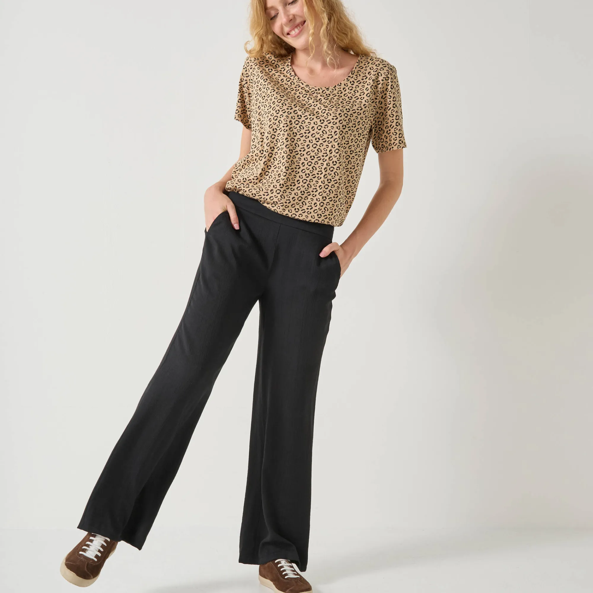 Broek<Blancheporte Wijde broek met materiaaleffect zwart