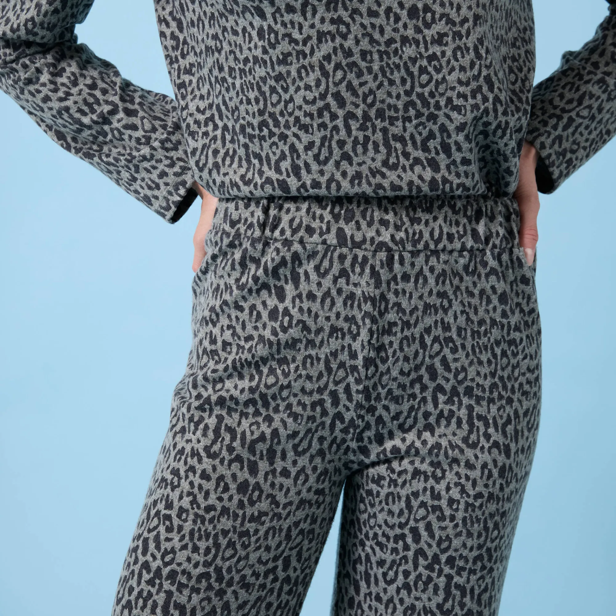 Broek<Blancheporte Wijde broek Special voor kleine lengtes met luipaardprint, geribd kaki / zwart
