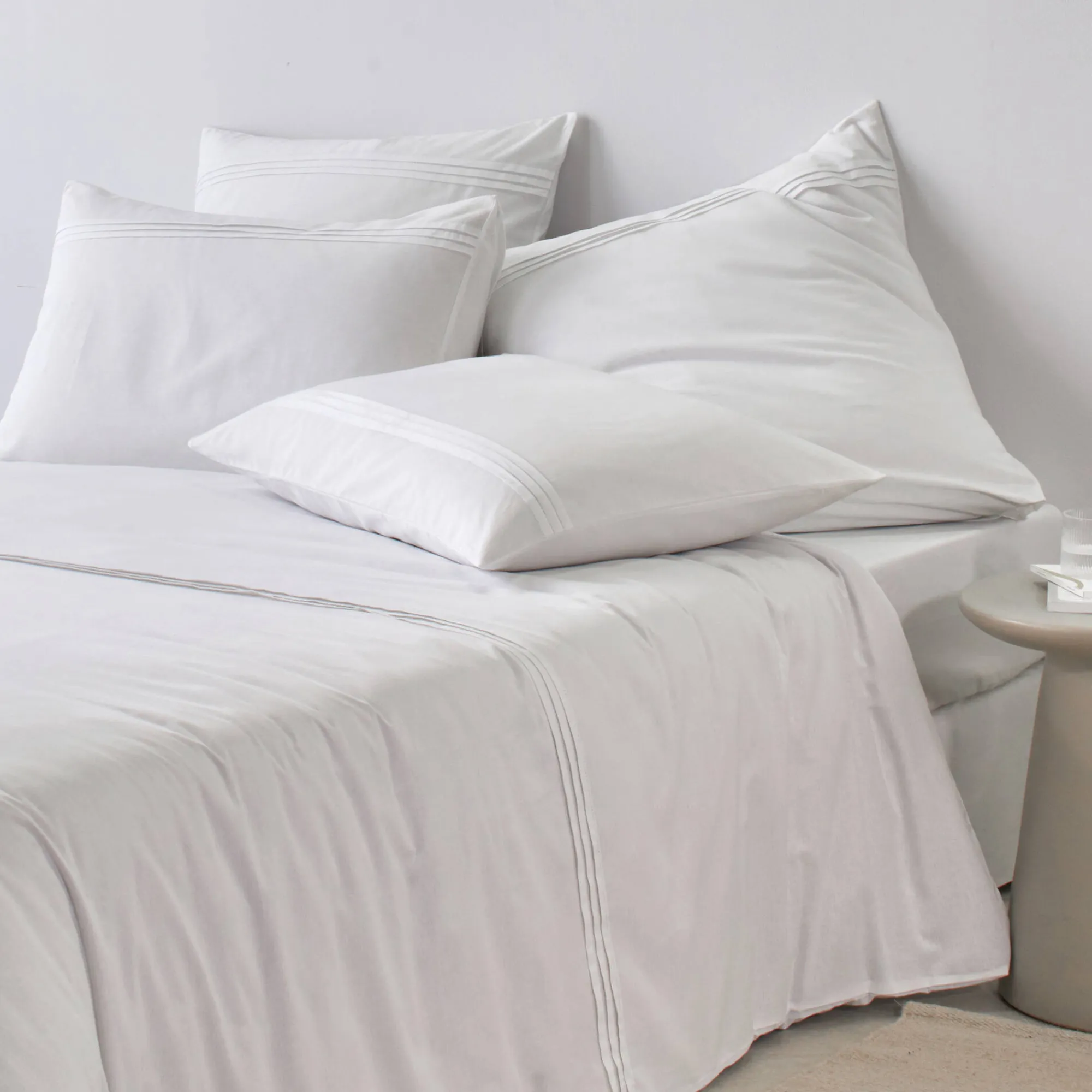 Effen Bedlinnen|Kussensloop<Blancheporte bedlinnen met platte plooien Colombine® wit